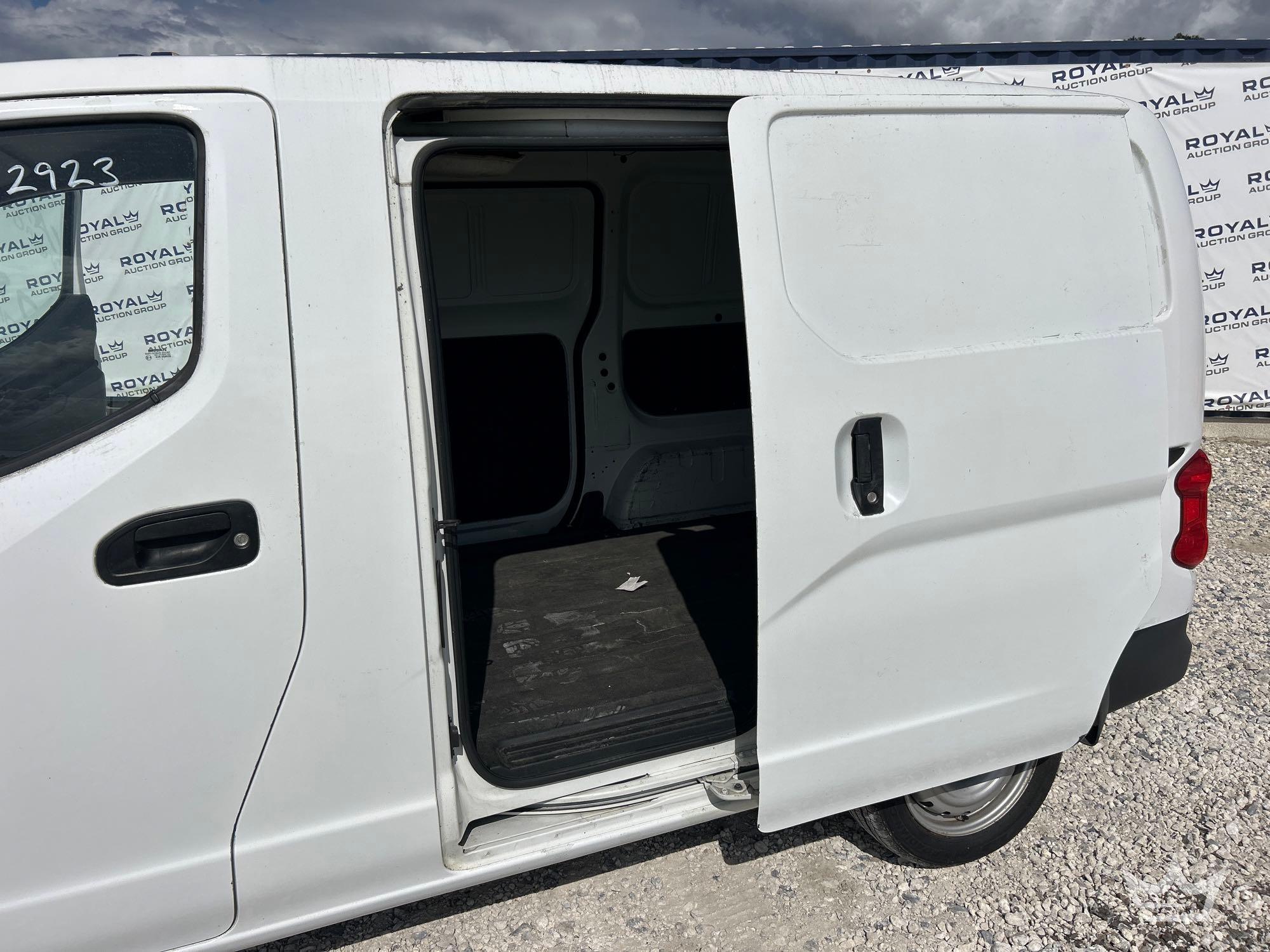 2012 Ford E-250
