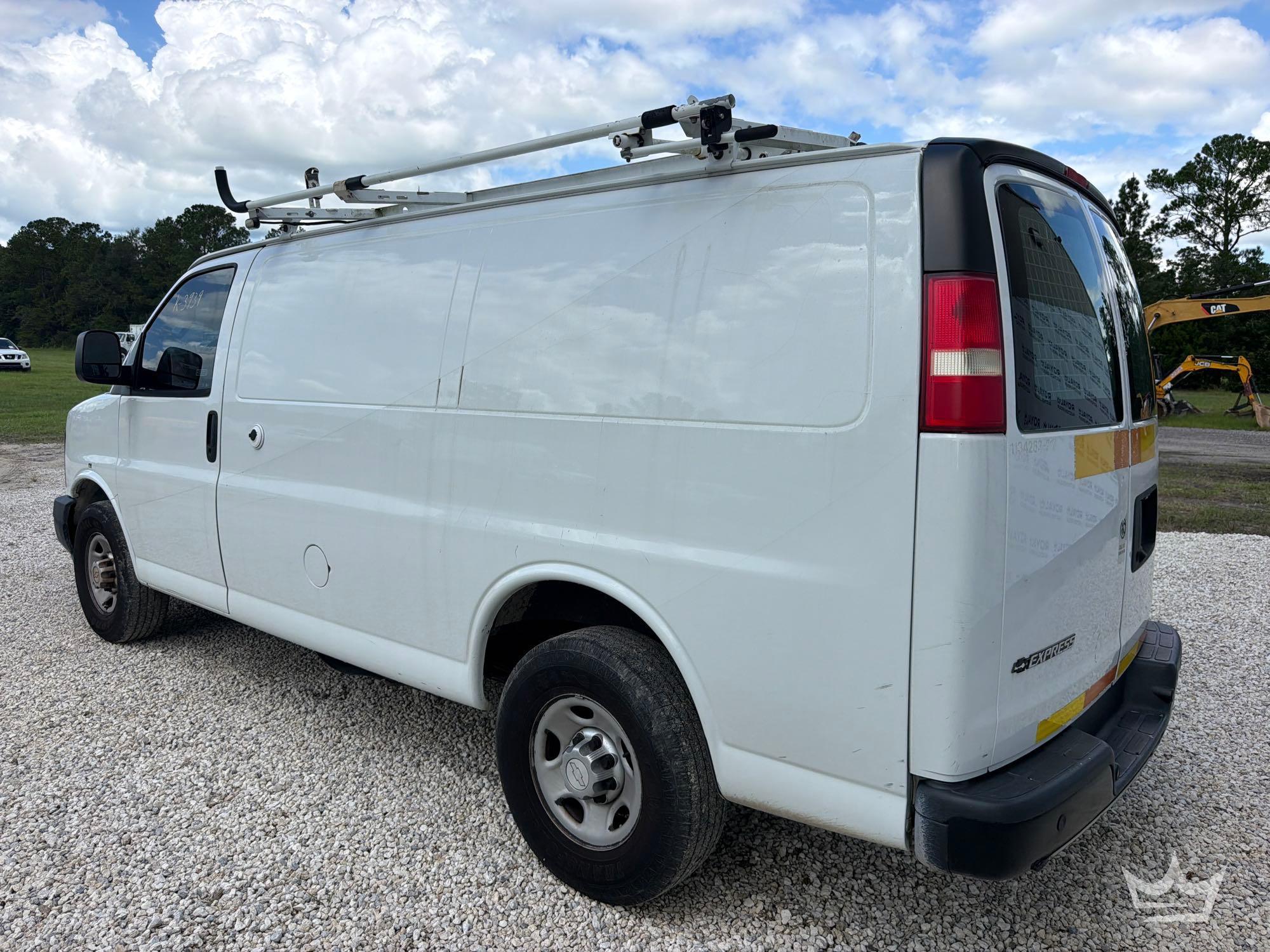 2017 Chevrolet Express 2500