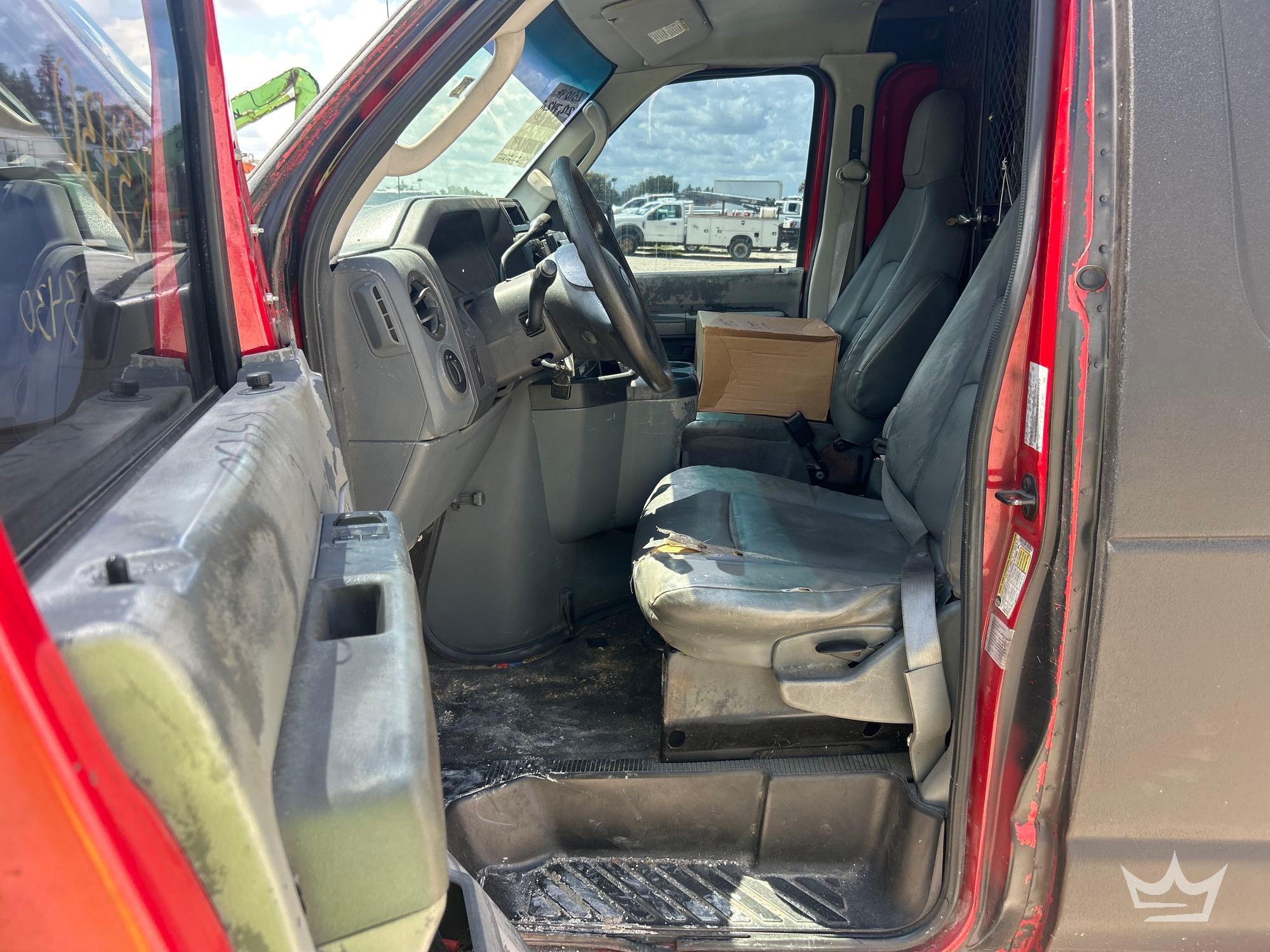 2010 Ford E350