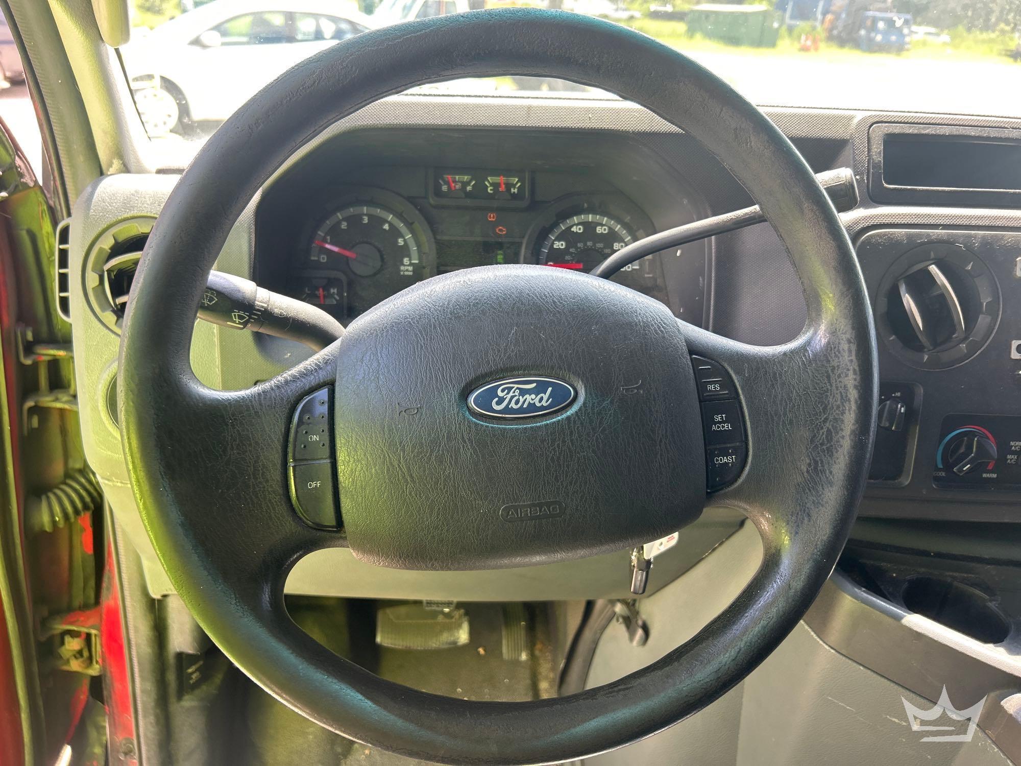 2010 Ford E350