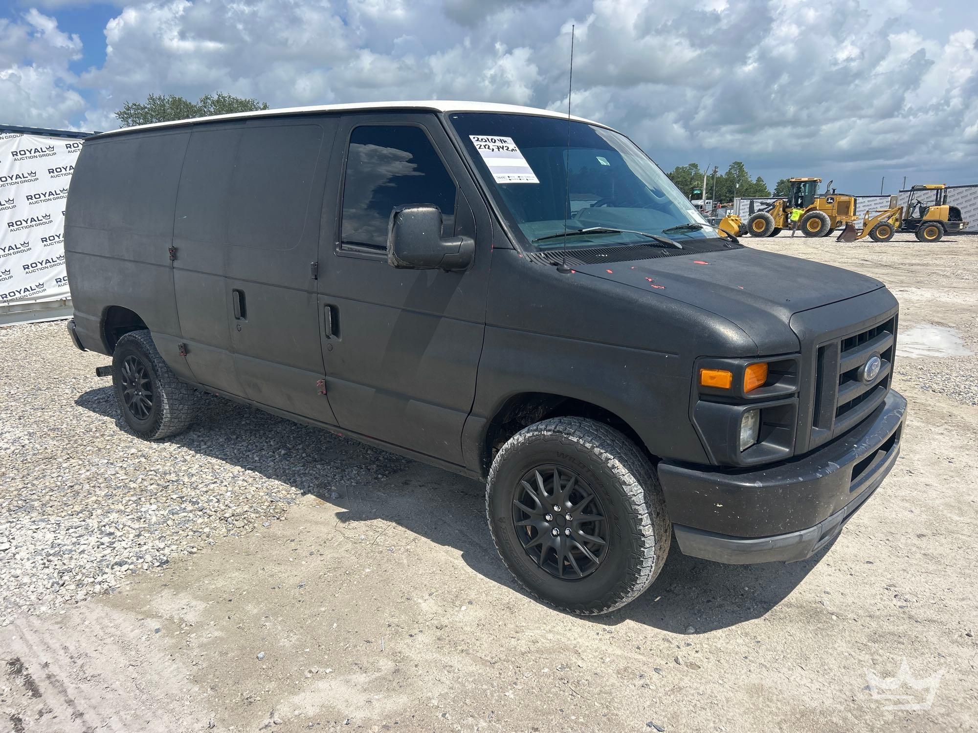 2010 Ford E350