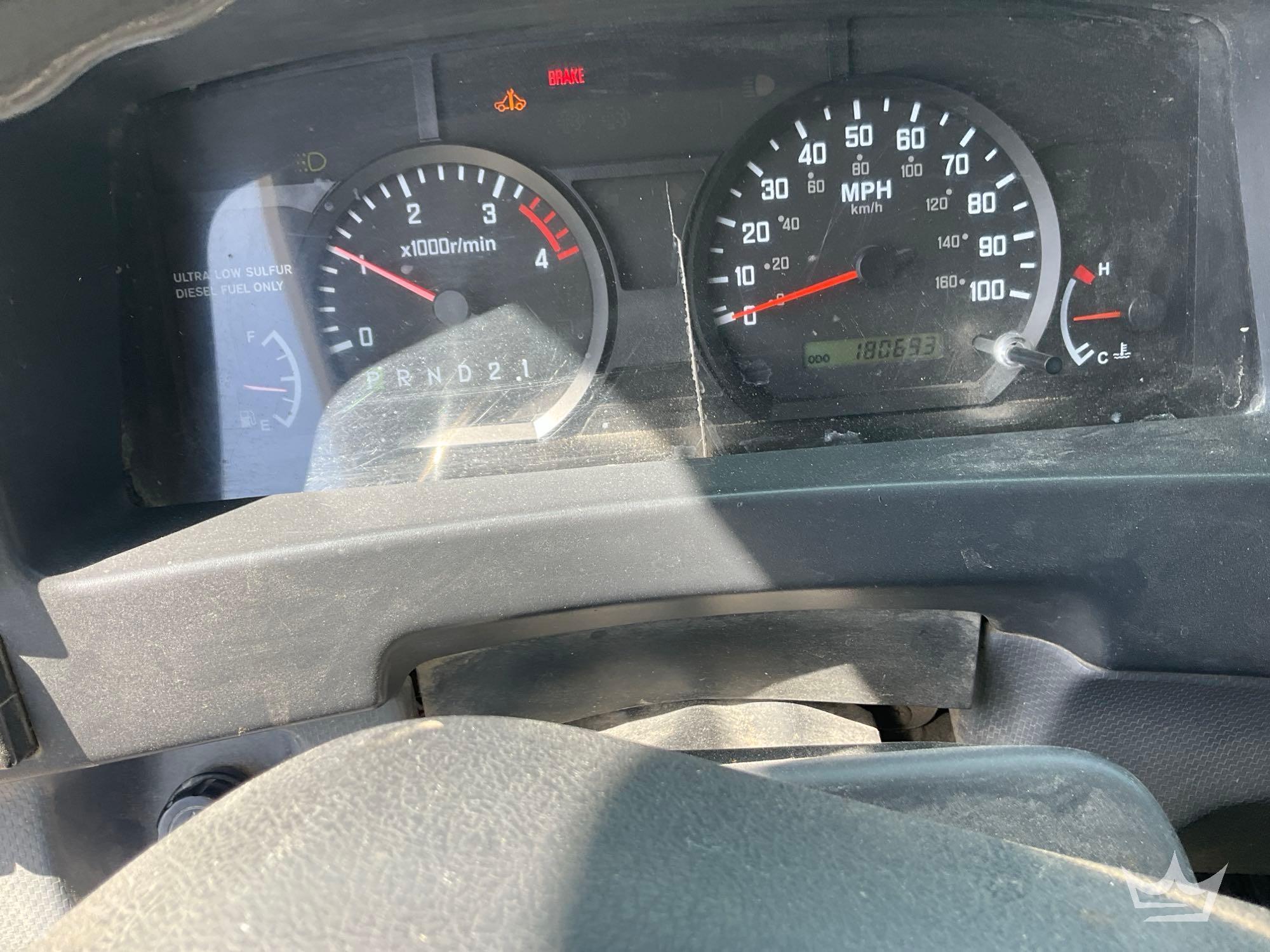 2009 Isuzu NPR HD