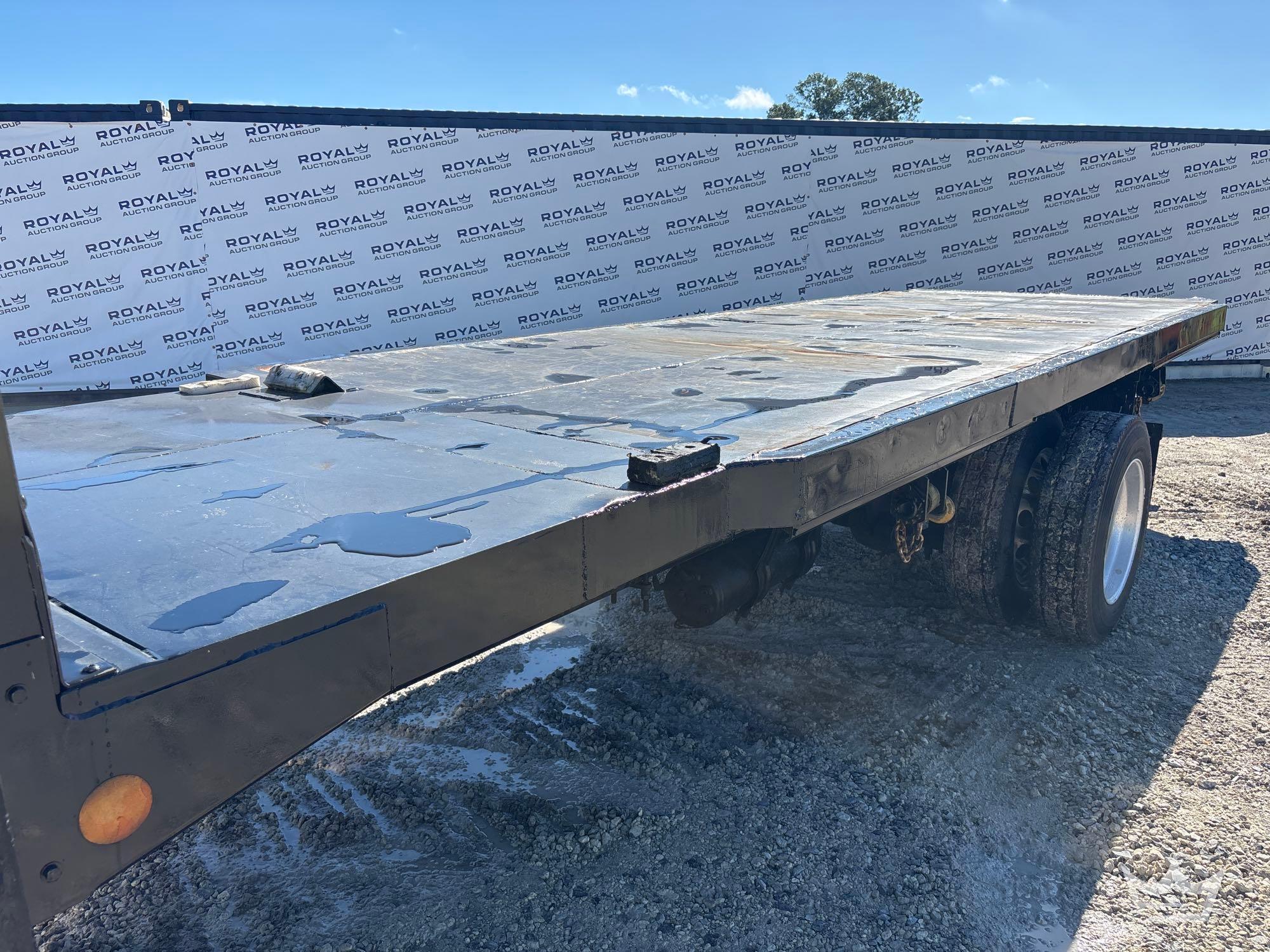 2018 Freightliner M2 106