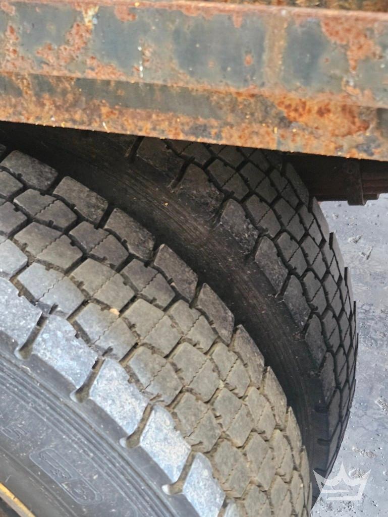 2004 International 4300