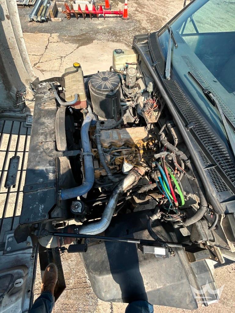 2002 GMC C7500