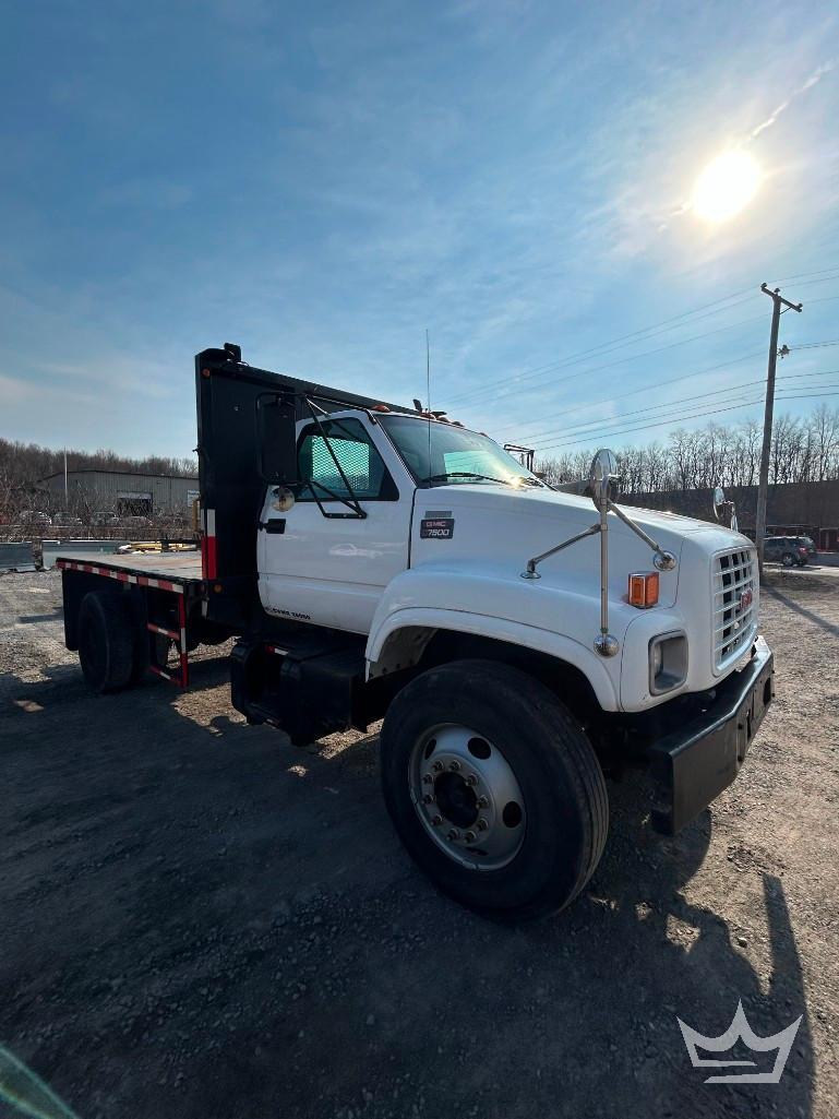 2001 GMC C7500