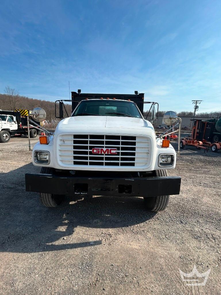 2001 GMC C7500