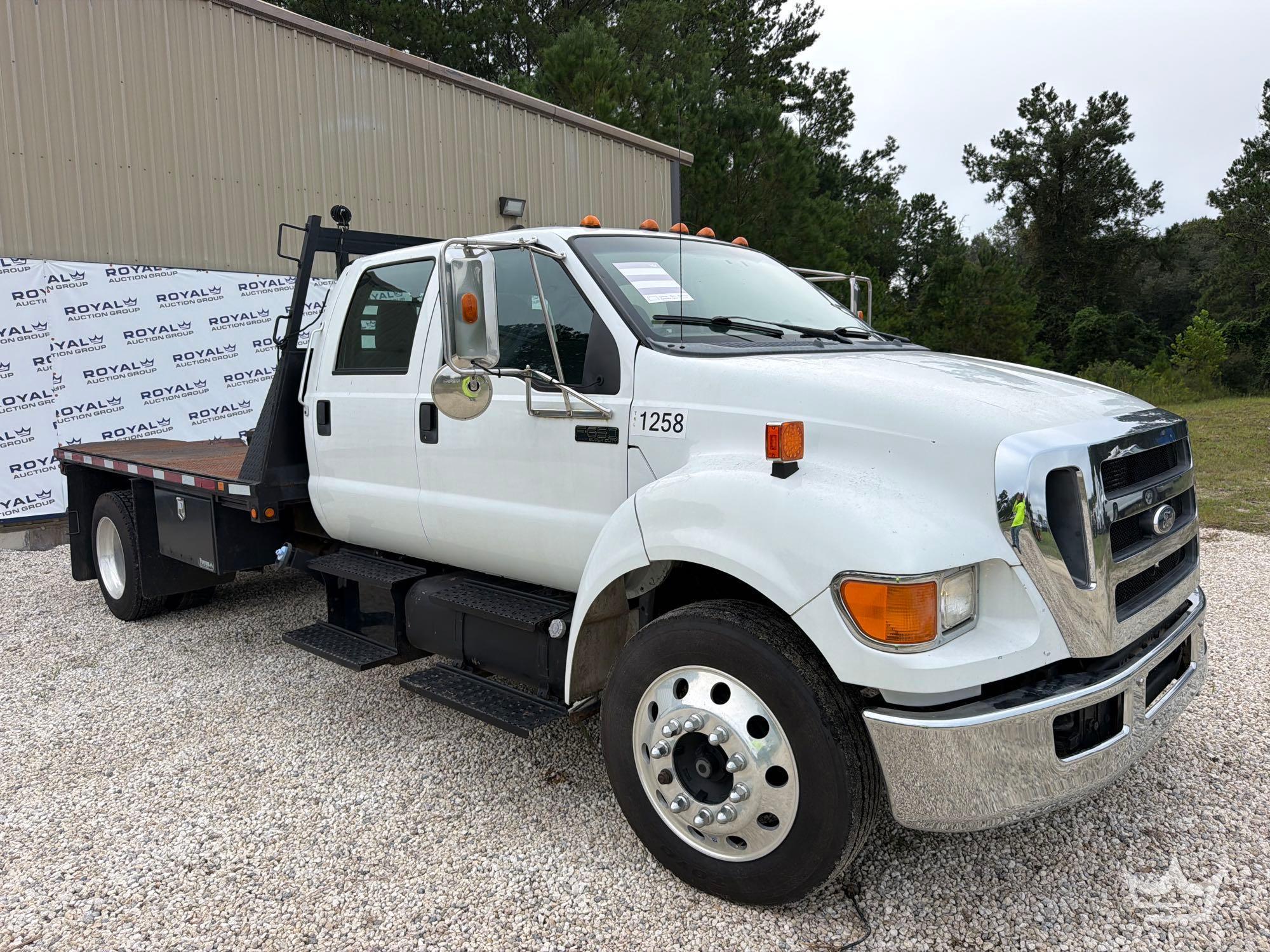 2011 Ford F650