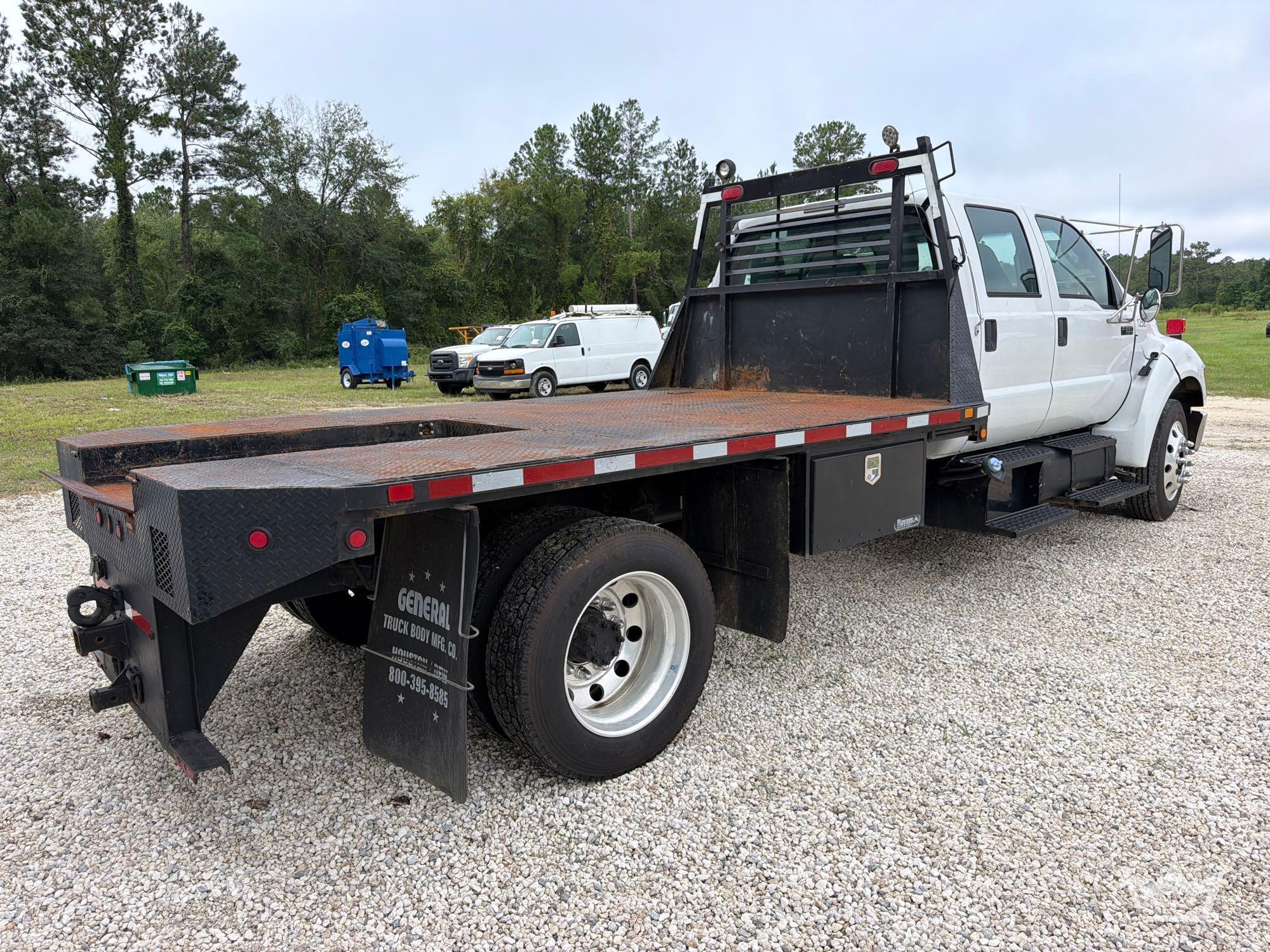 2011 Ford F650
