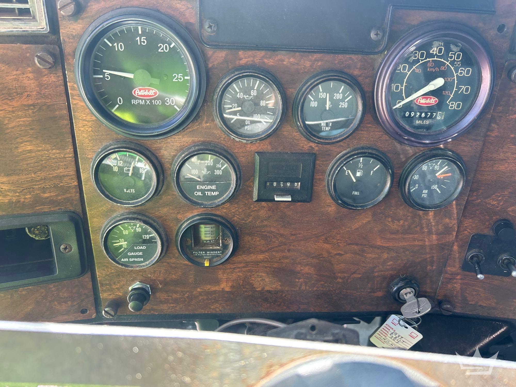 1999 Peterbilt 357
