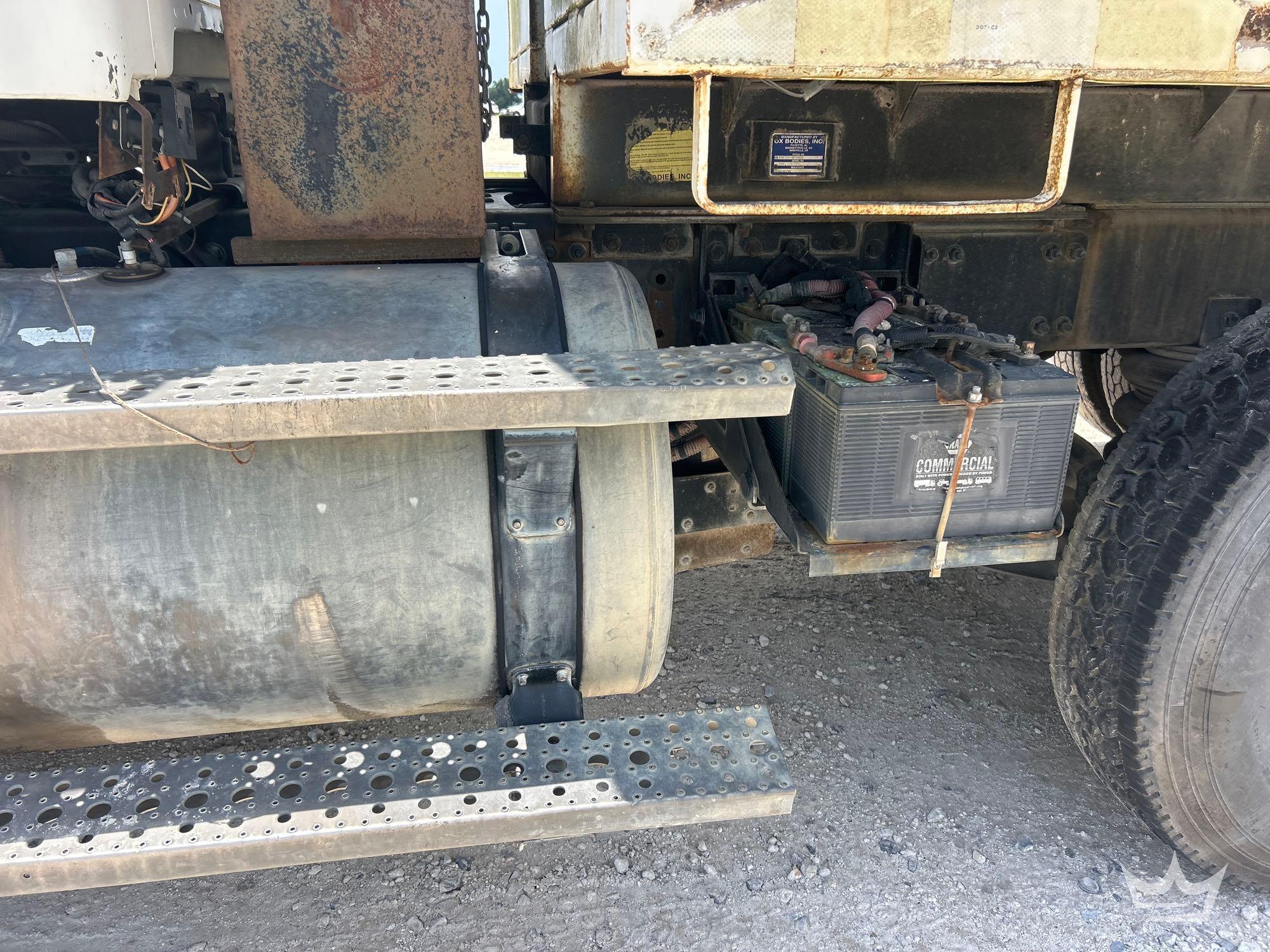 2009 Sterling L9500