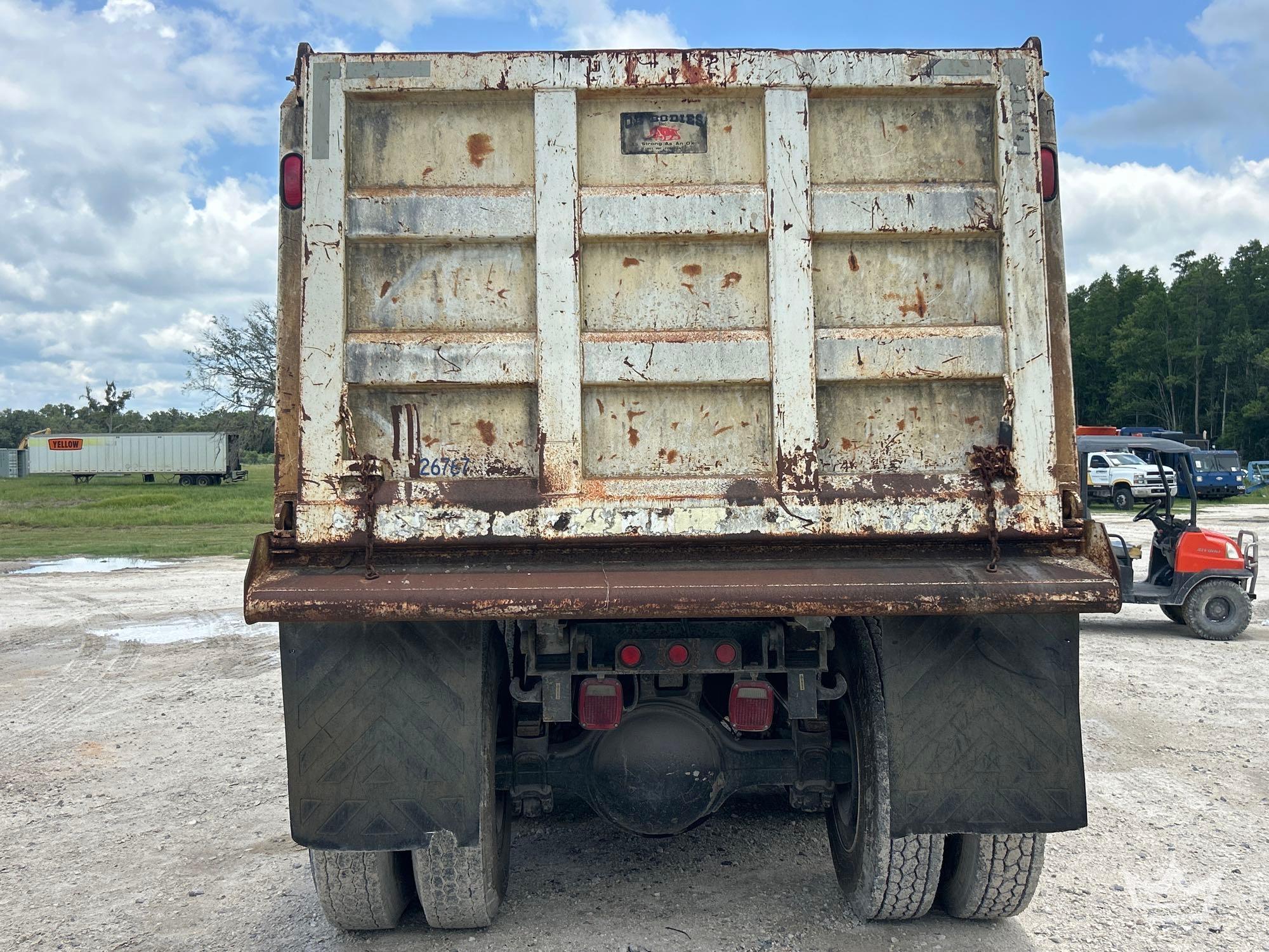 2009 Sterling L9500