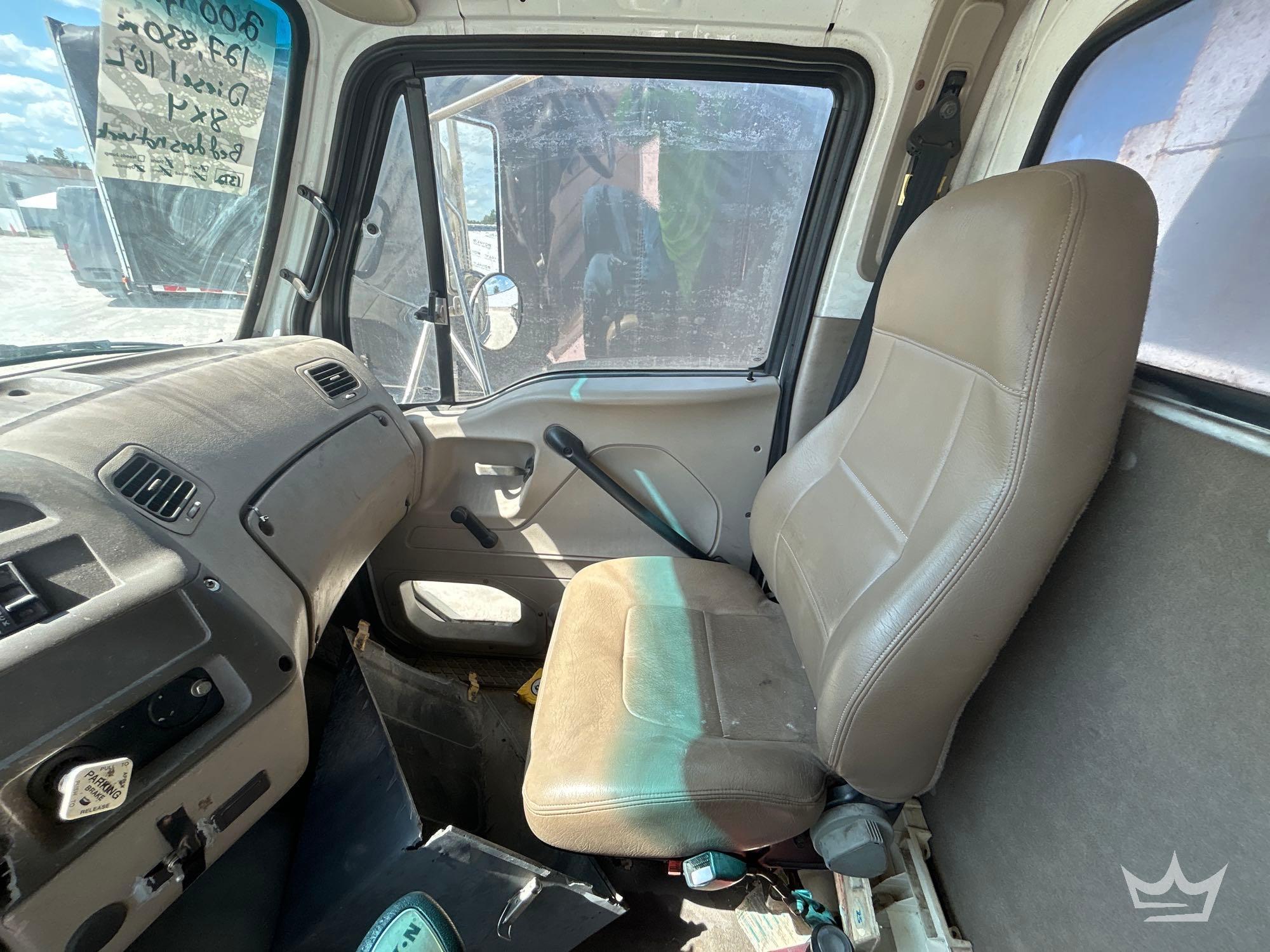 2009 Sterling L9500
