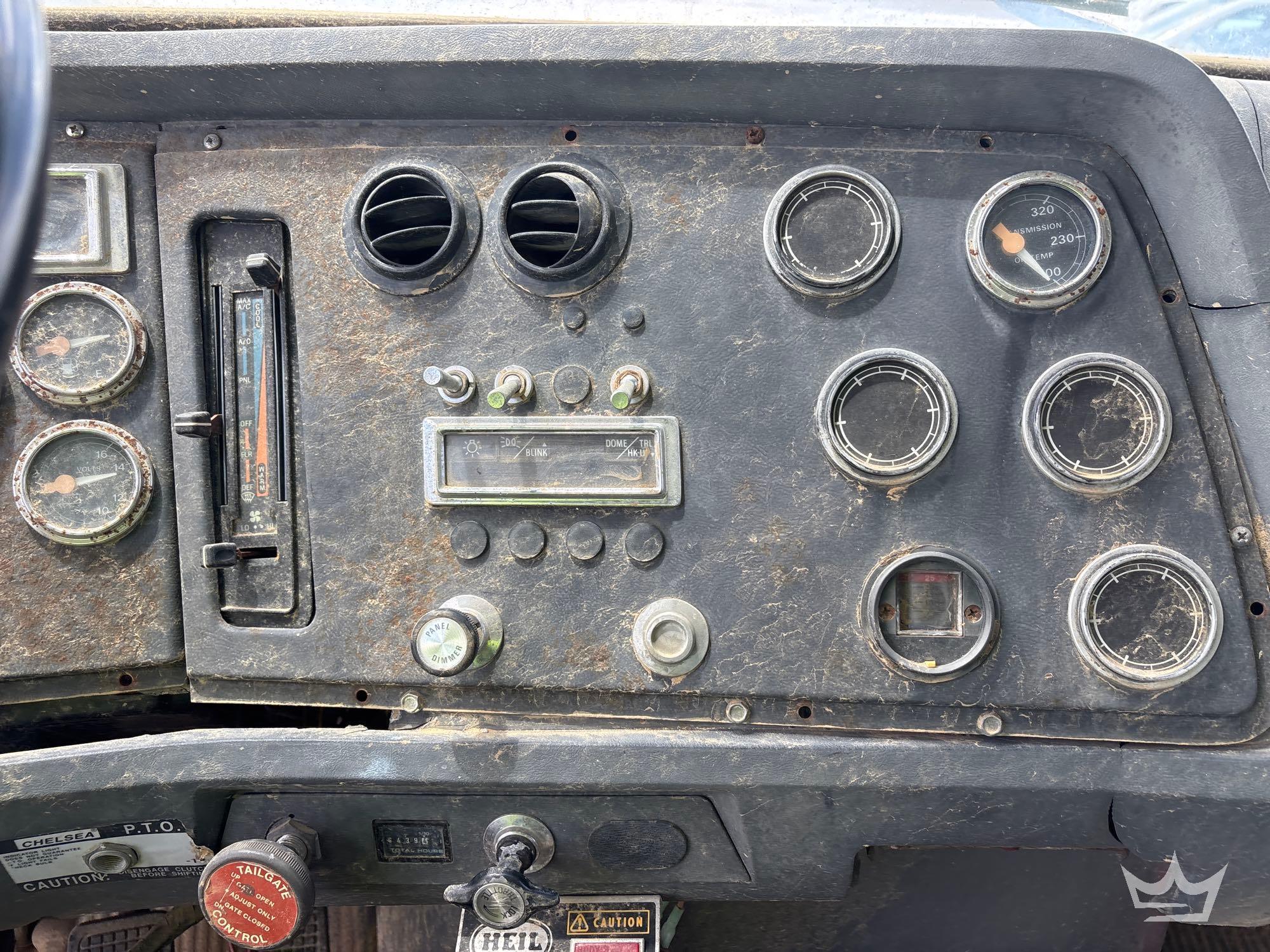 1993 Ford LT9000