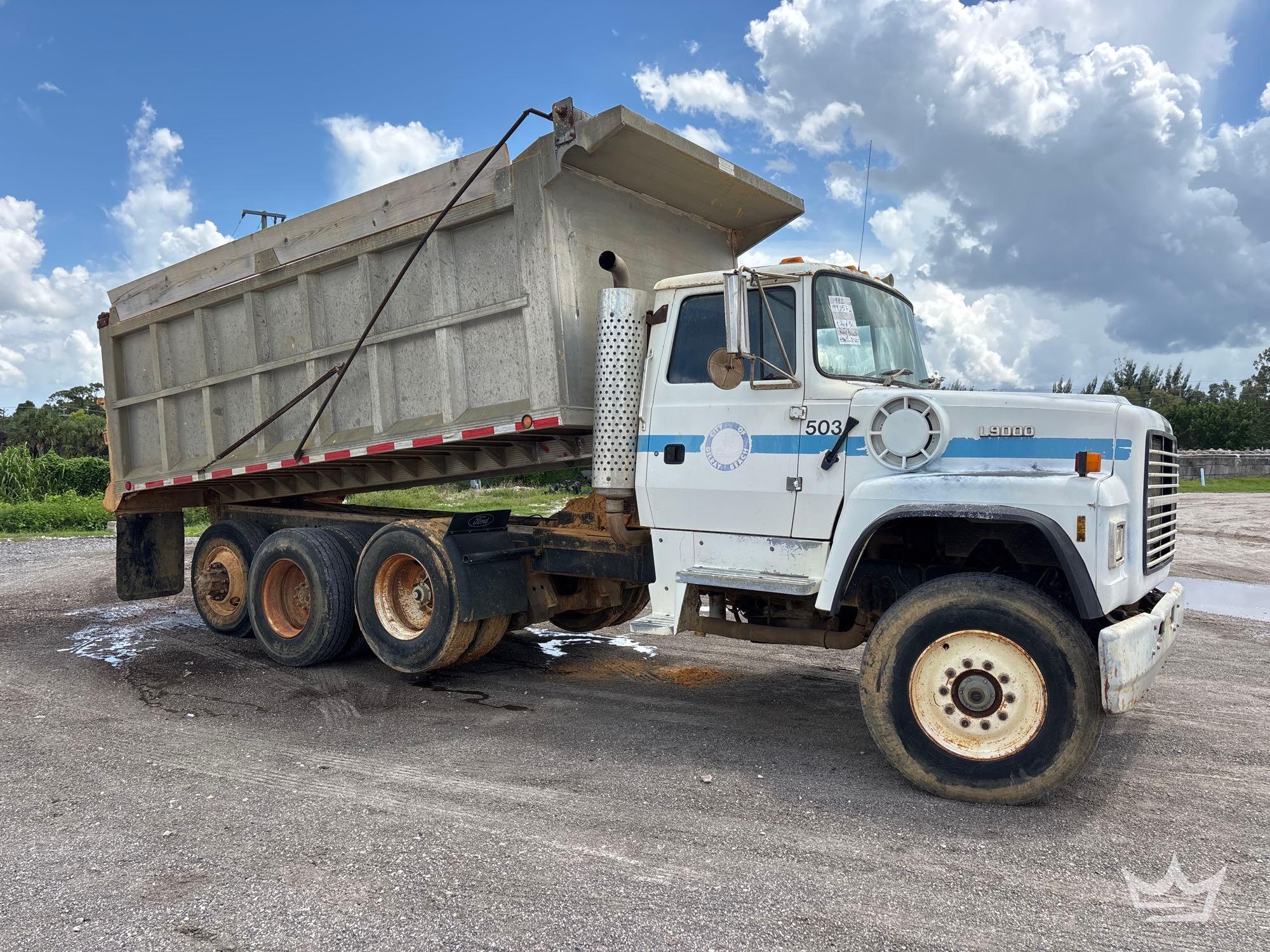 1993 Ford LT9000