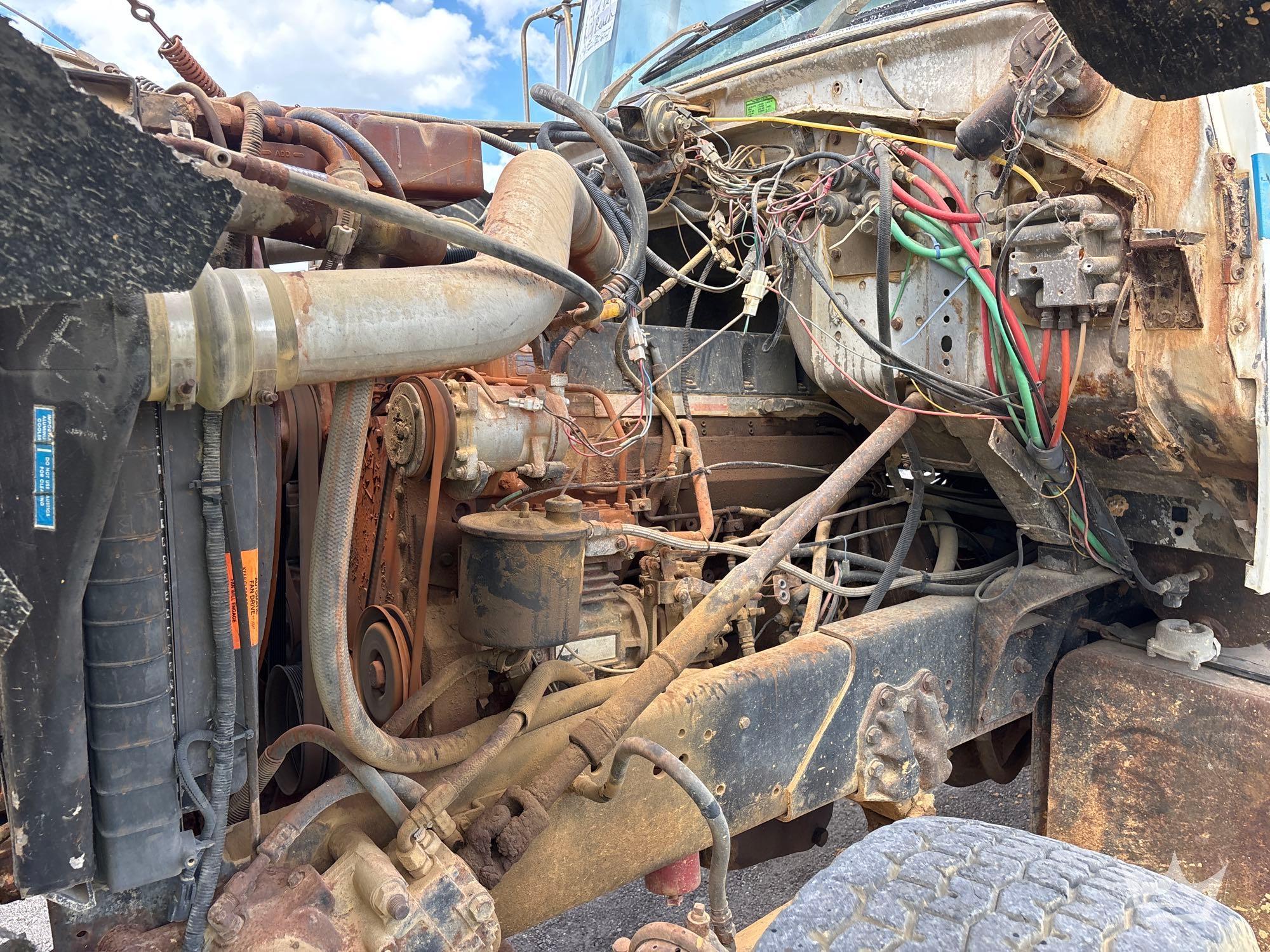 1993 Ford LT9000
