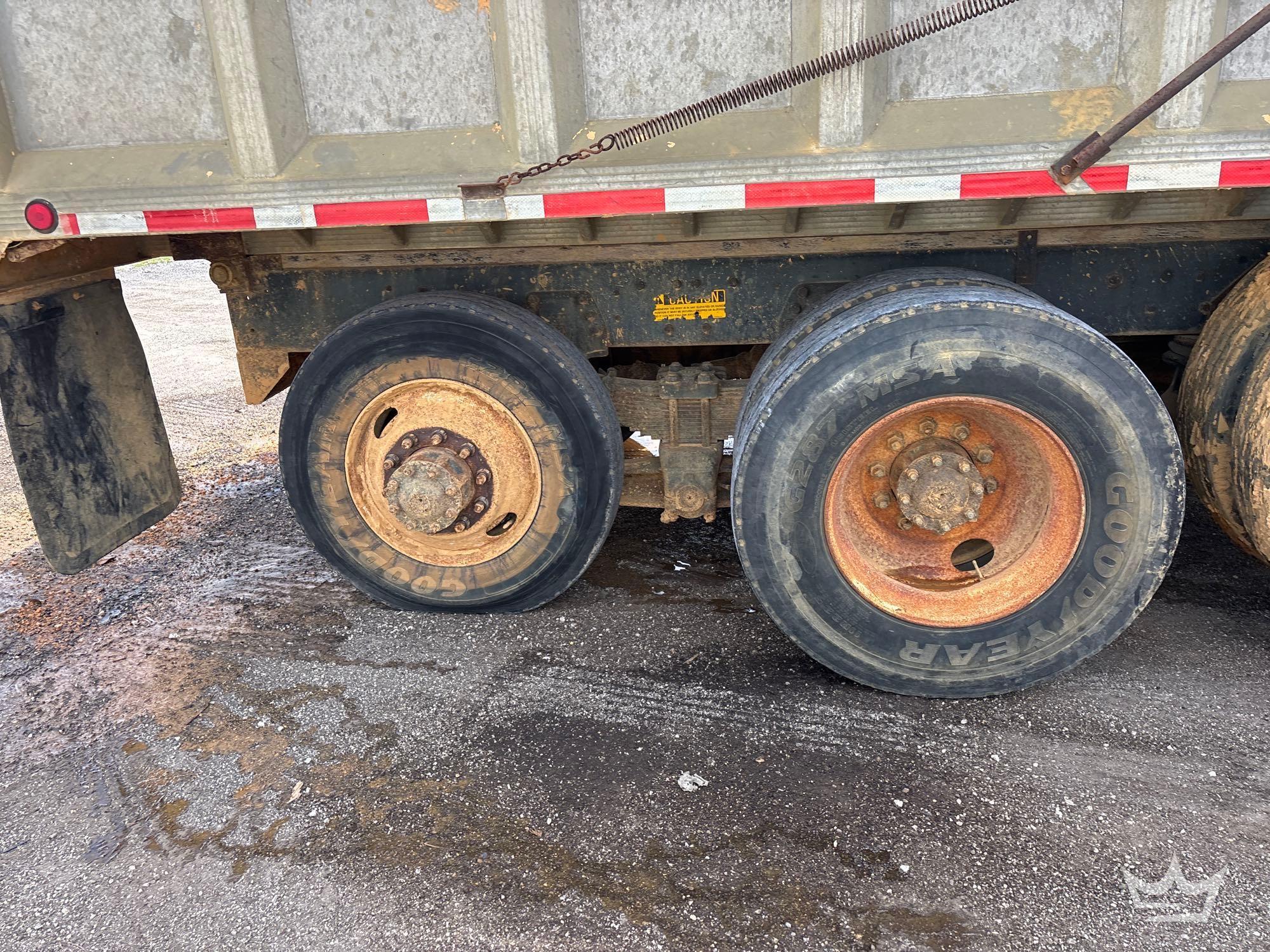 1993 Ford LT9000