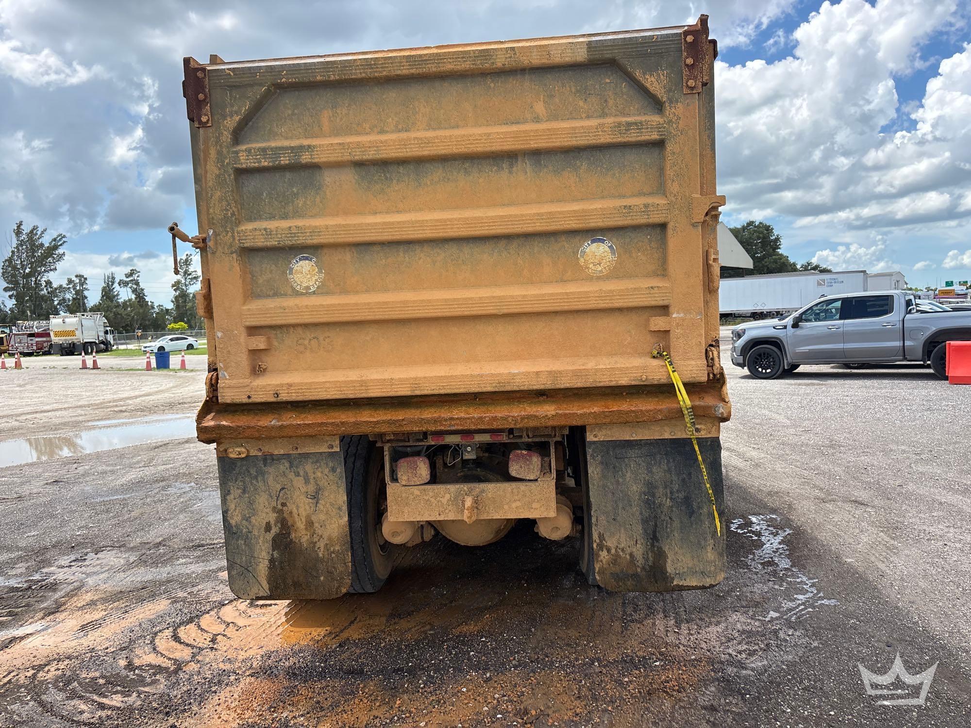 1993 Ford LT9000