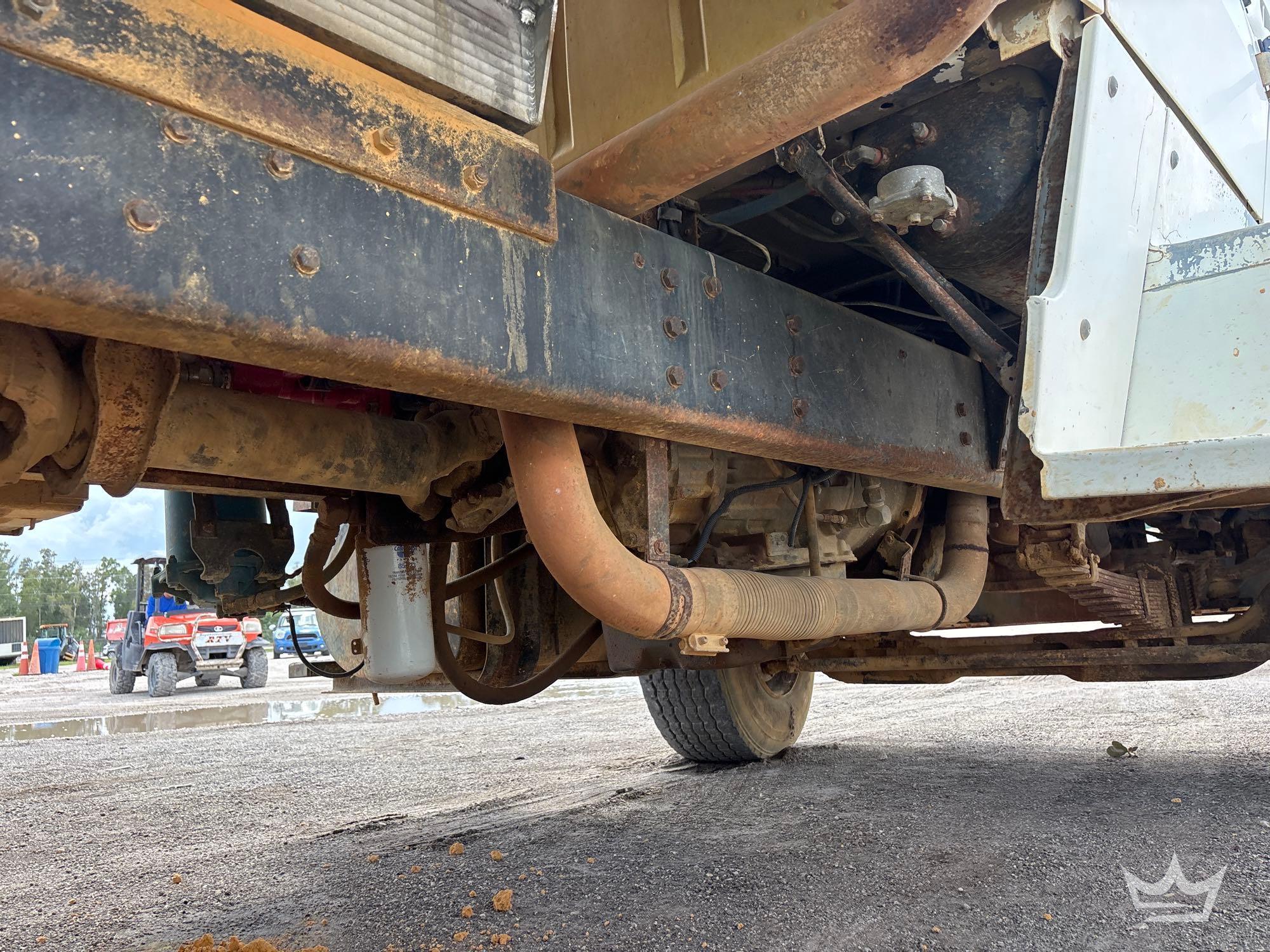 1993 Ford LT9000