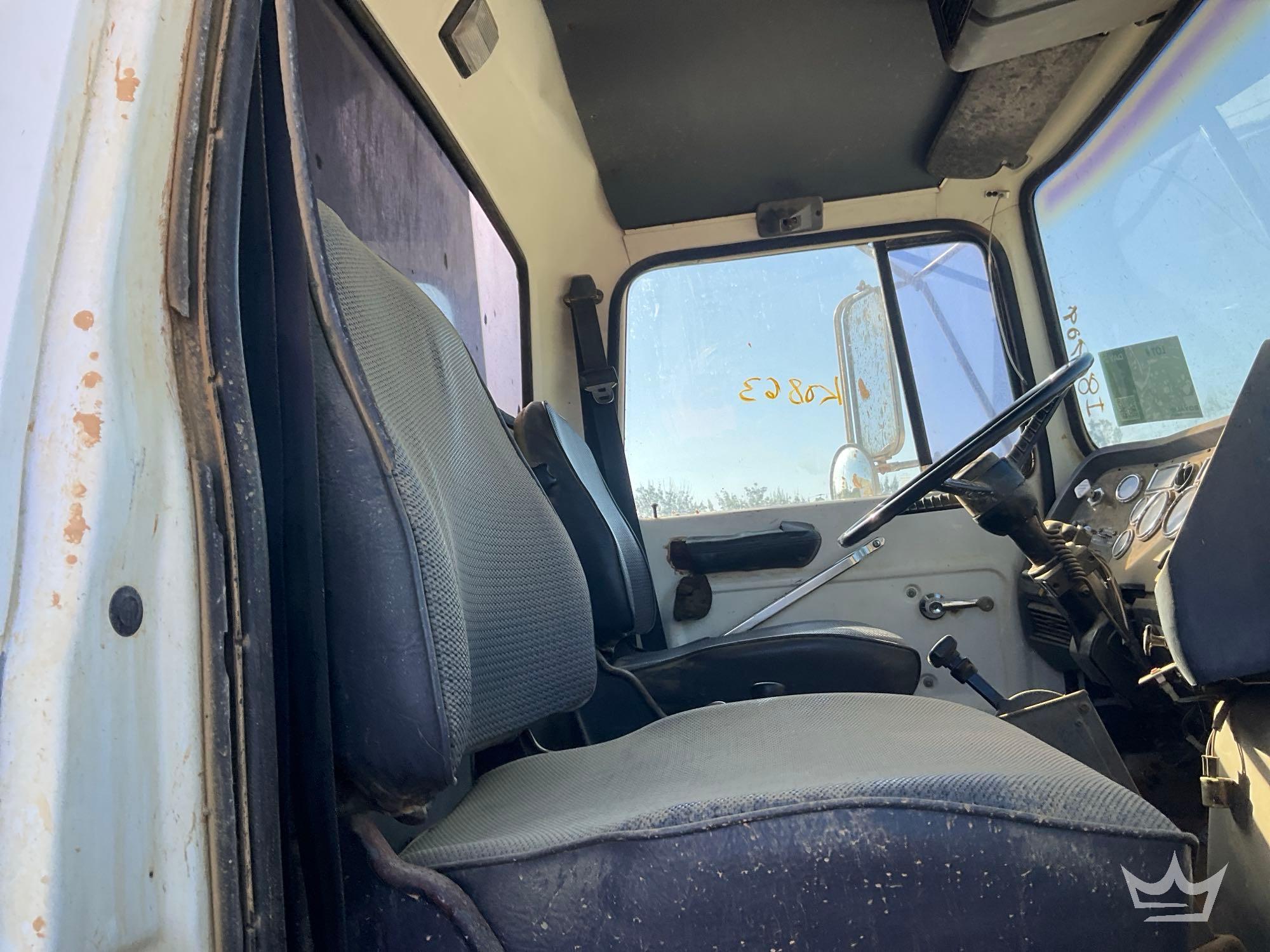 1993 Ford LT9000