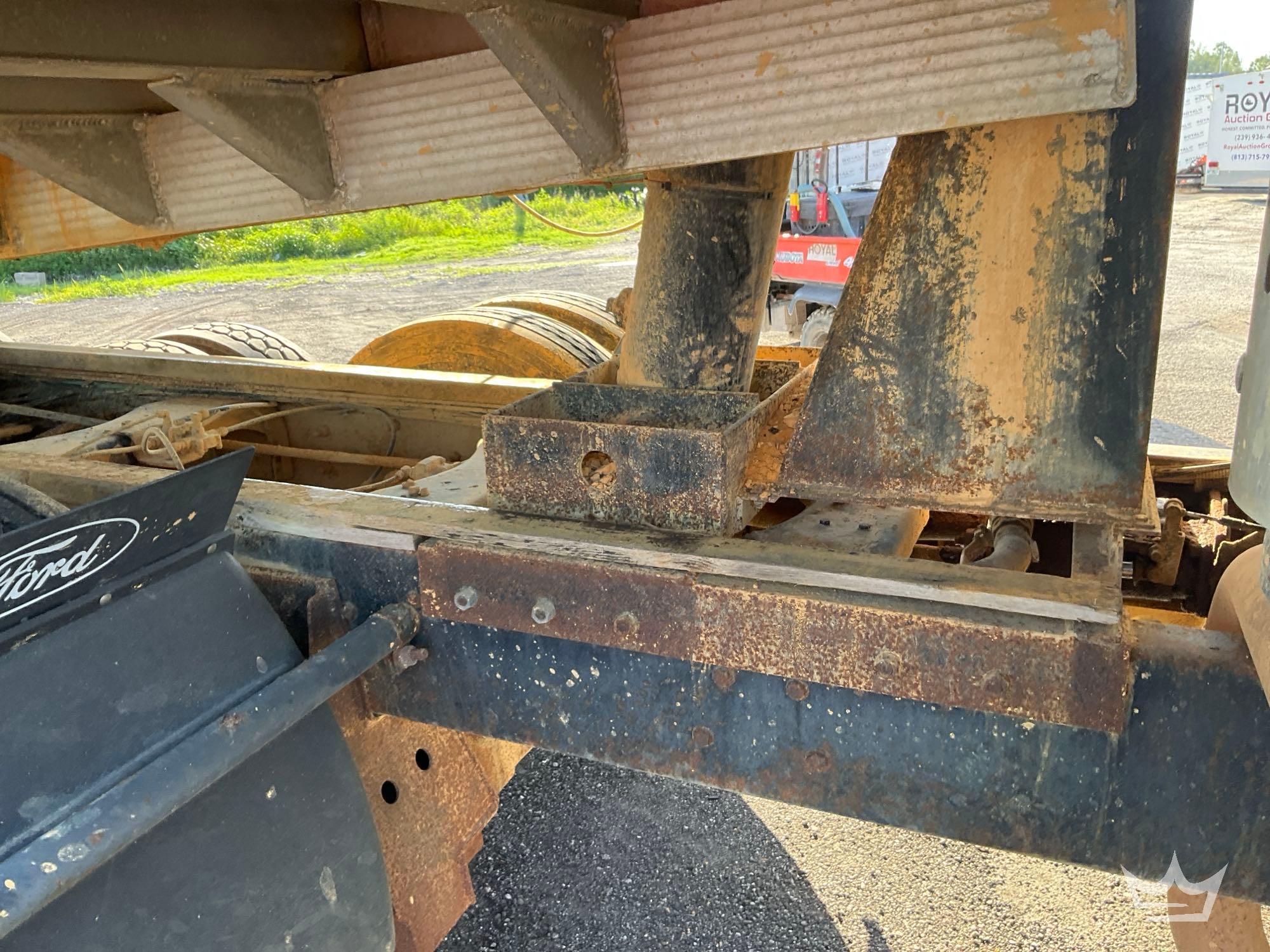 1993 Ford LT9000