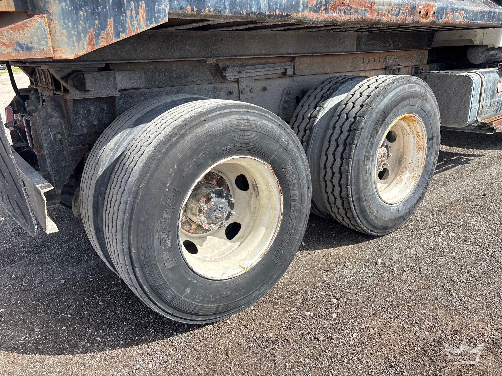 2001 Sterling M7500