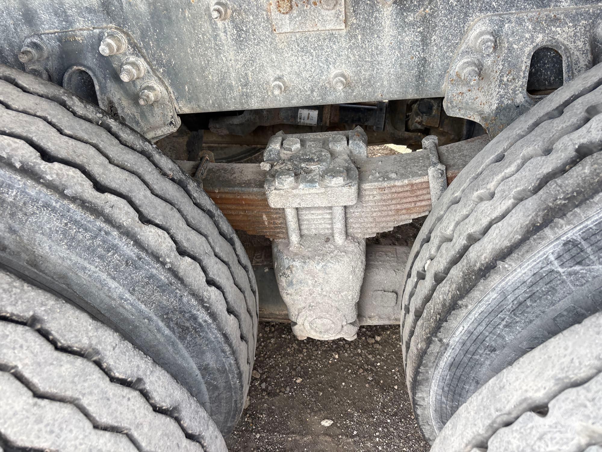 2001 Sterling M7500