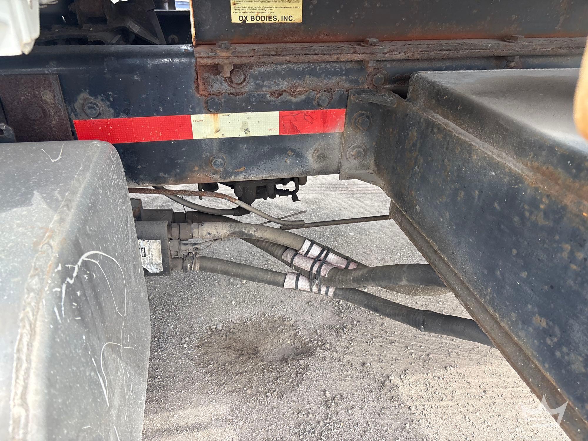 2004 International 7400