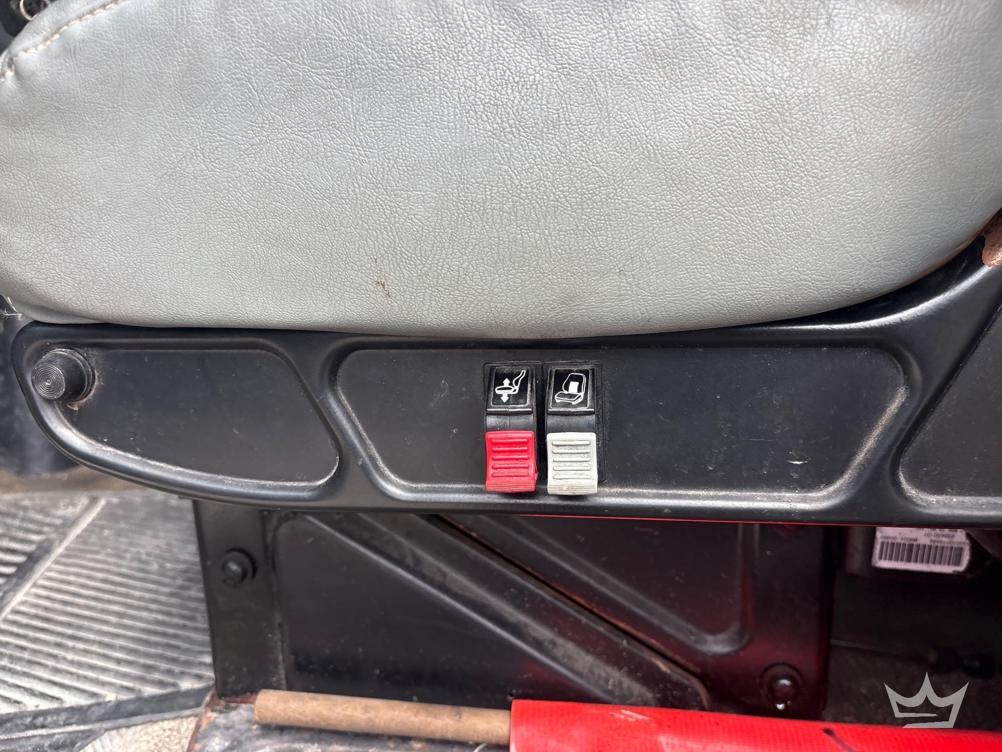2004 International 7400