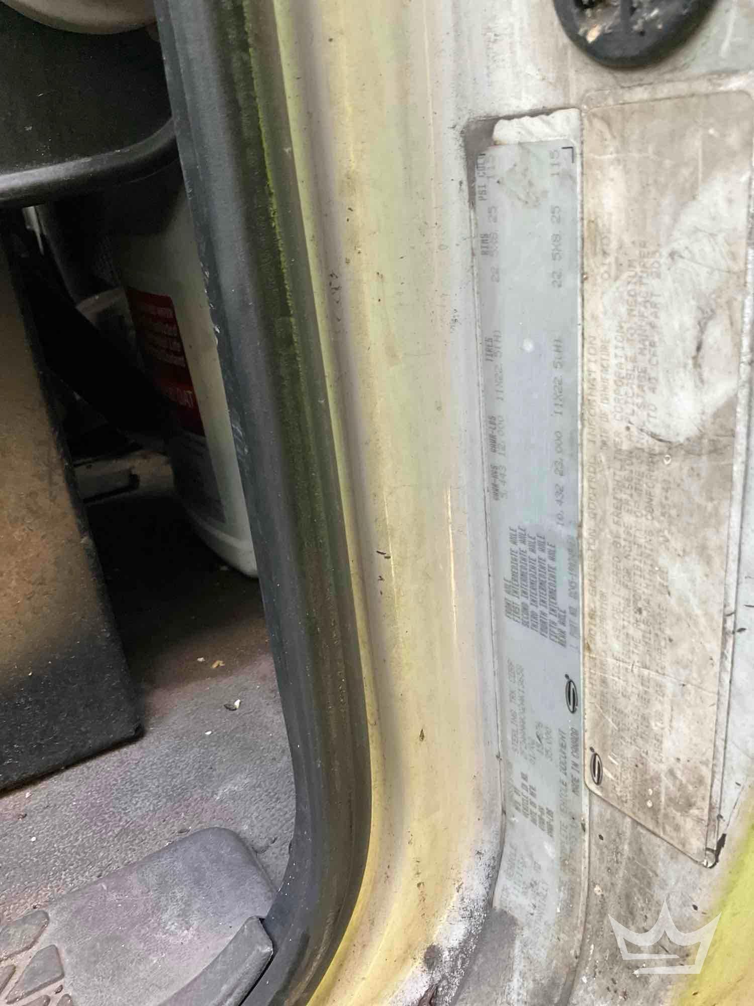 2002 Sterling M8500