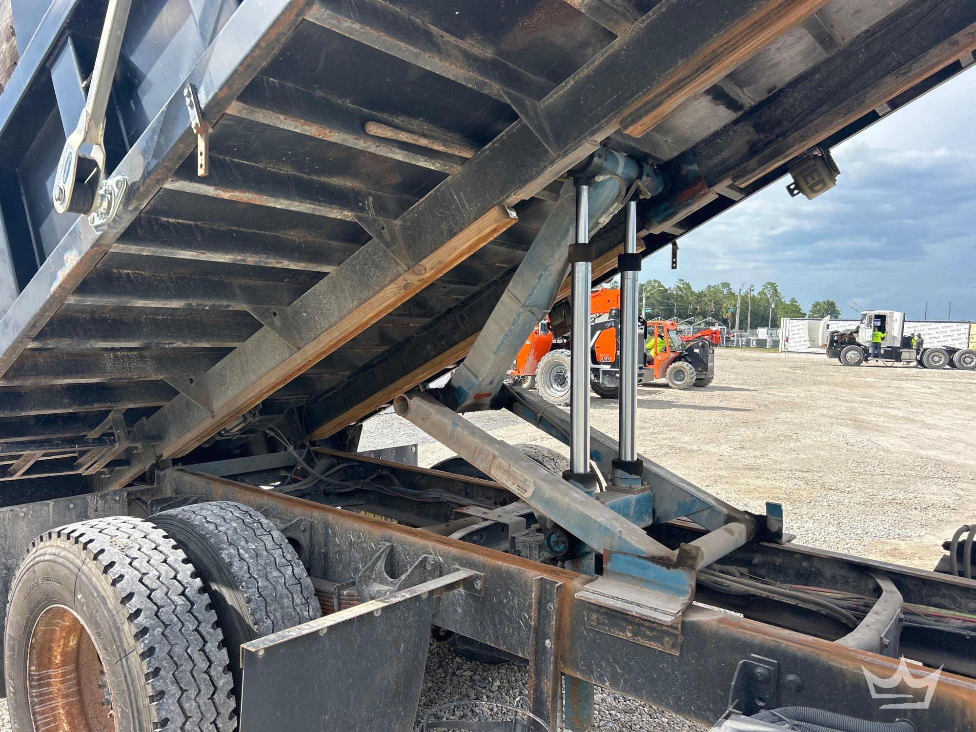 2015 Ford F750
