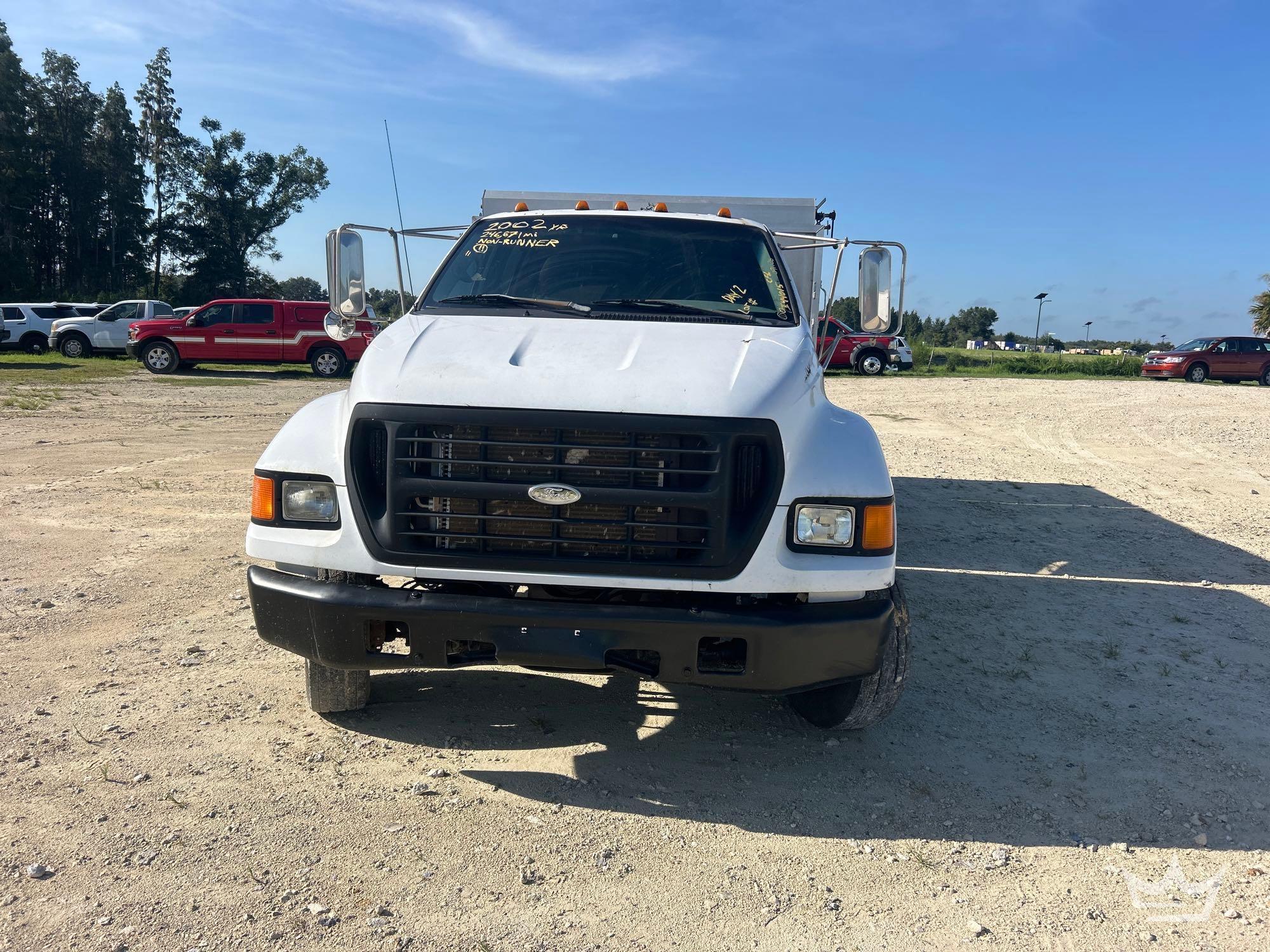 2002 Ford F650