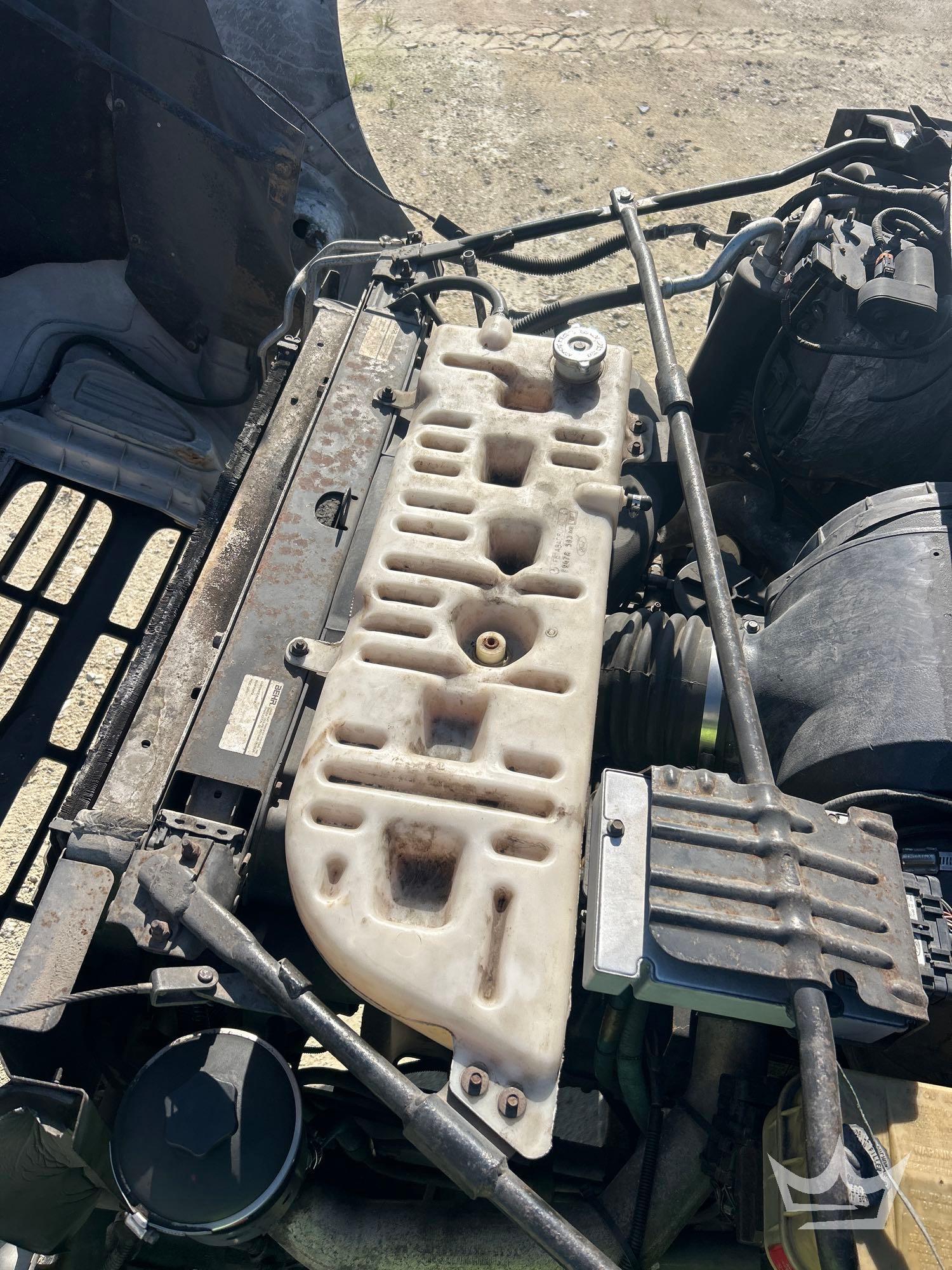 2002 Ford F650