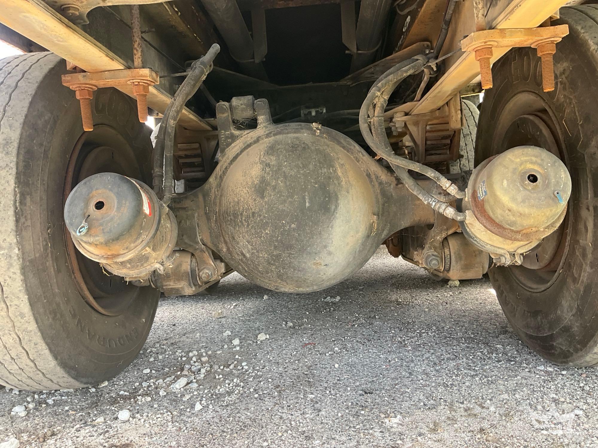 2002 Sterling L7500