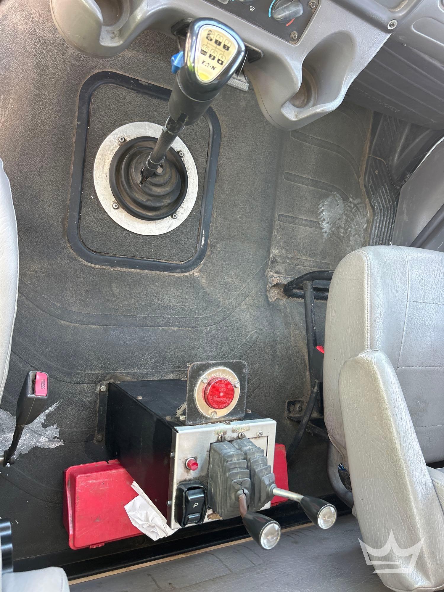 2016 Freightliner 114SD