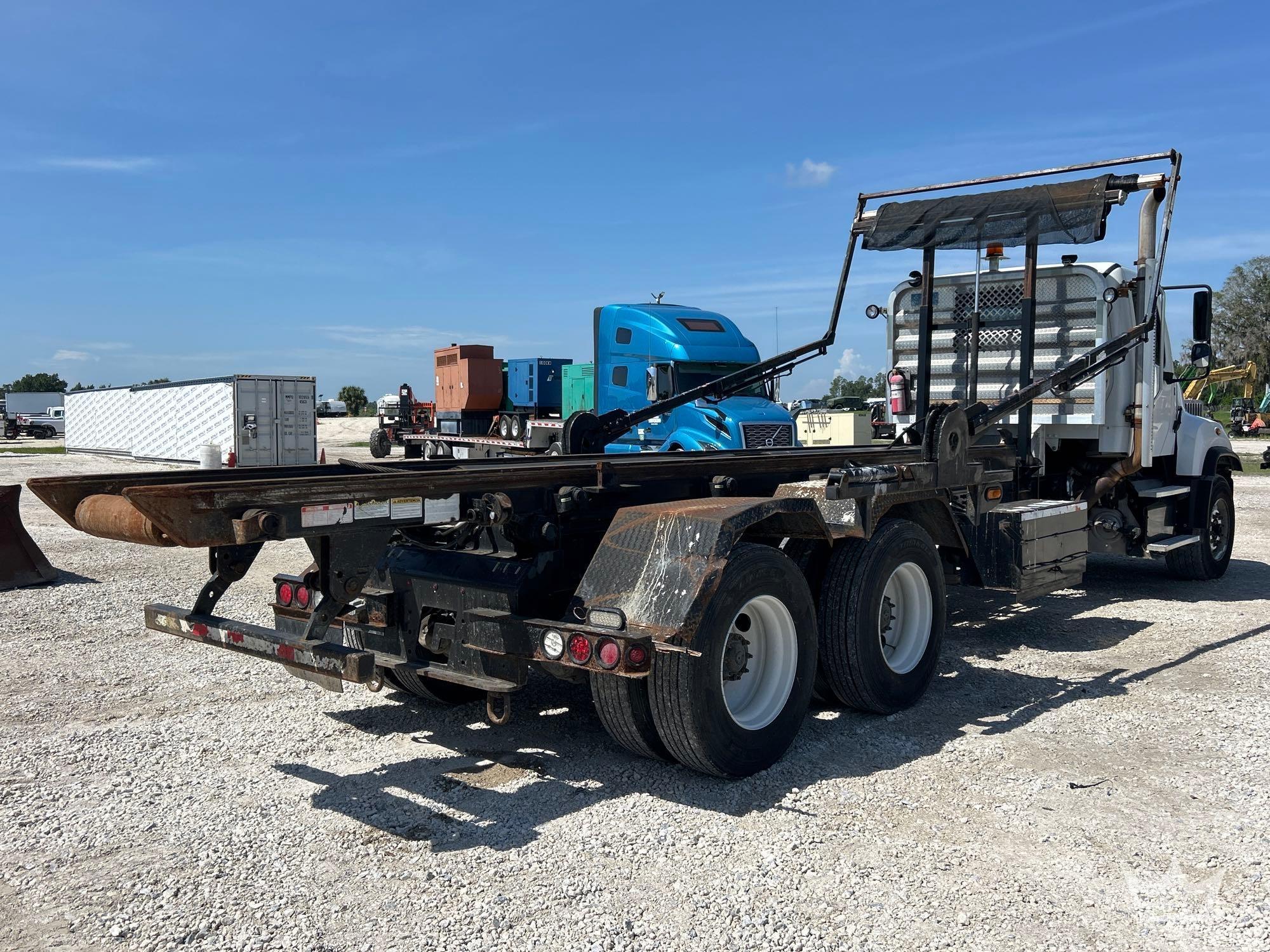 2016 Freightliner 114SD
