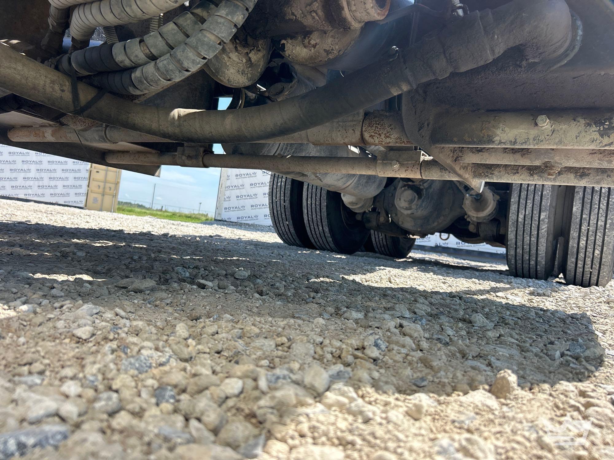 2016 Freightliner 114SD