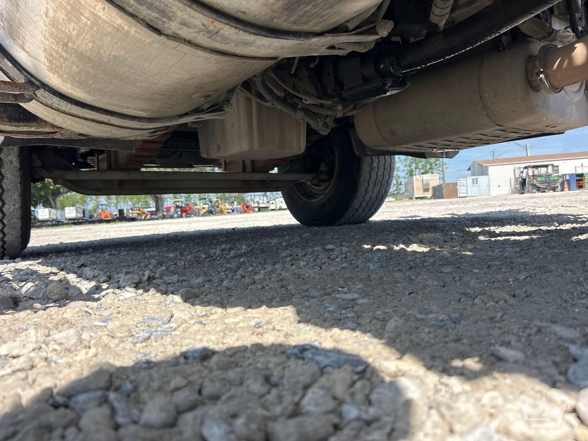 2016 Freightliner 114SD