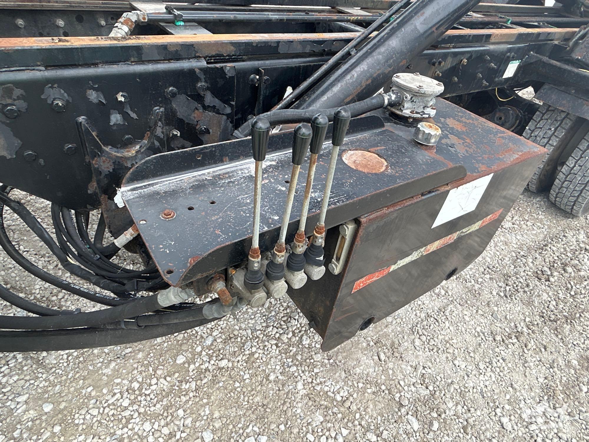 2007 Sterling L9500