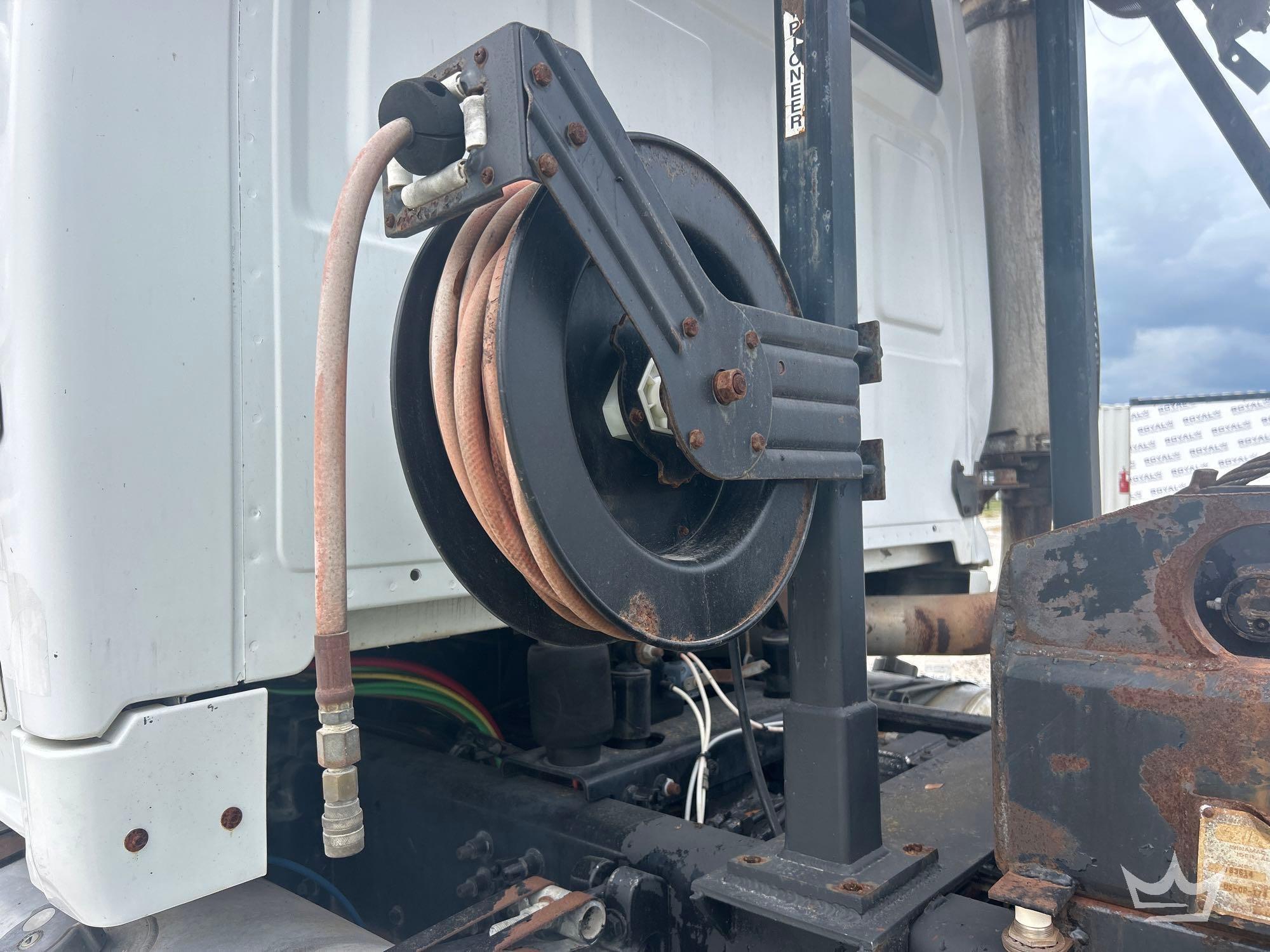 2007 Sterling L9500