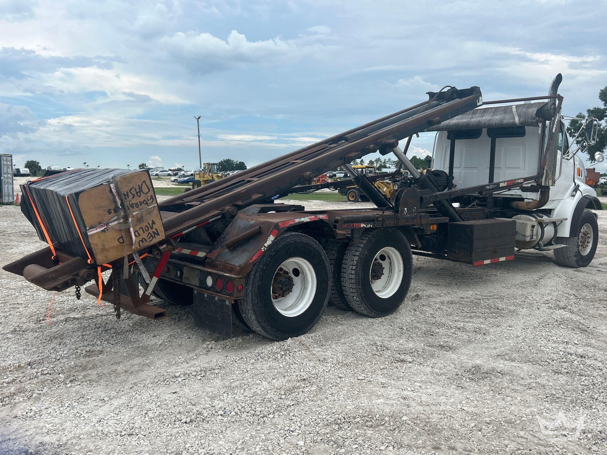2007 Sterling L9500