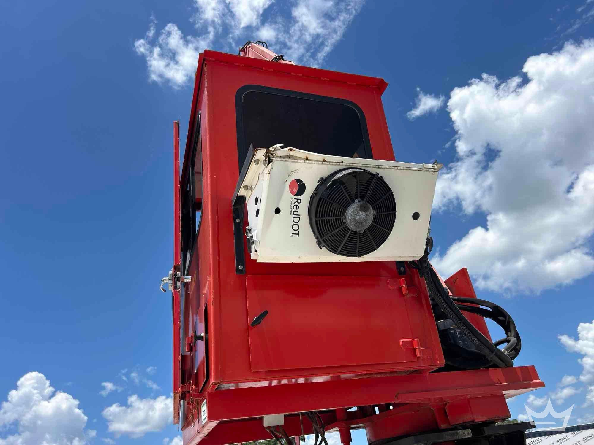 2018 Freightliner M2 106