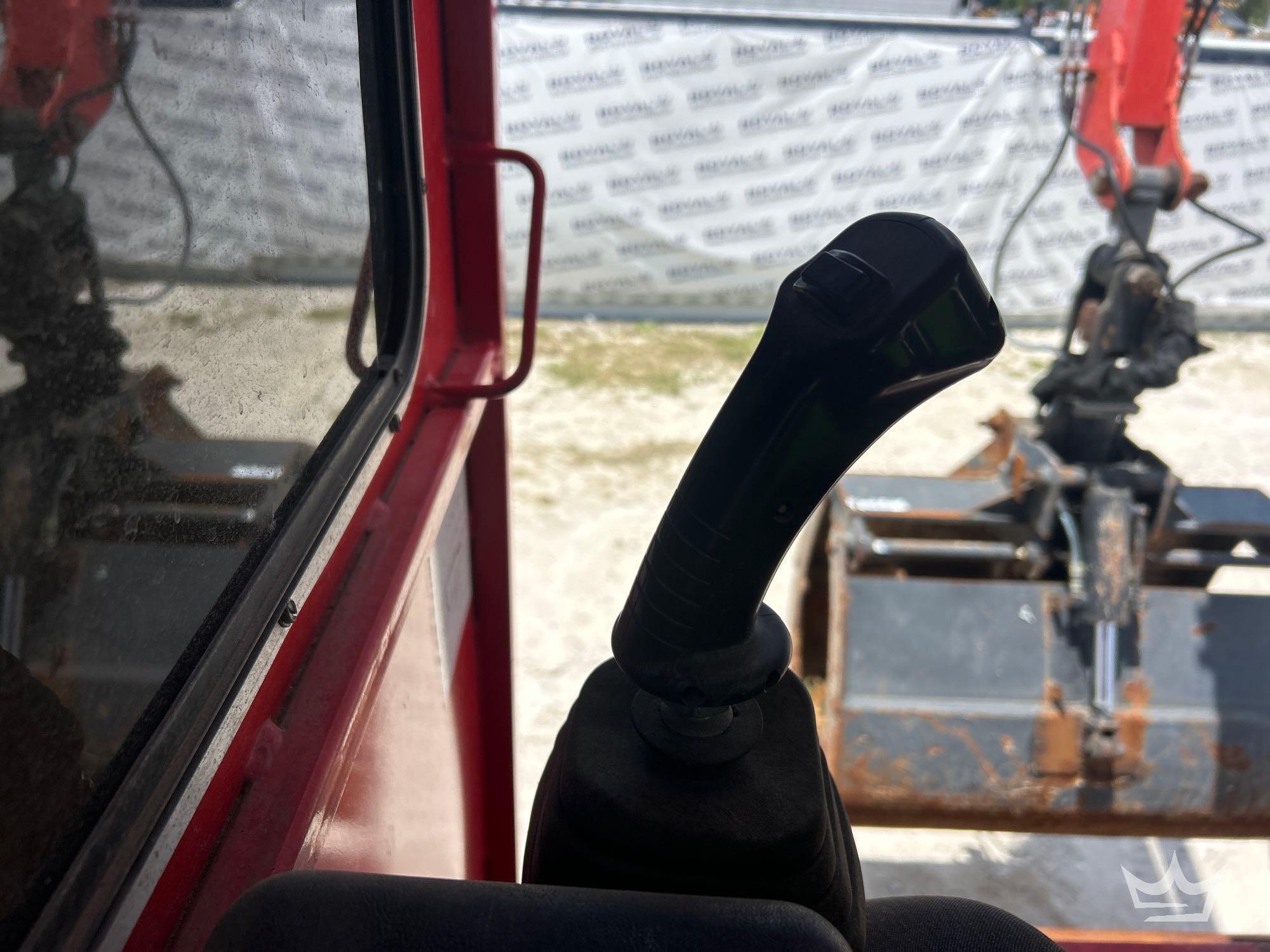 2018 Freightliner M2 106