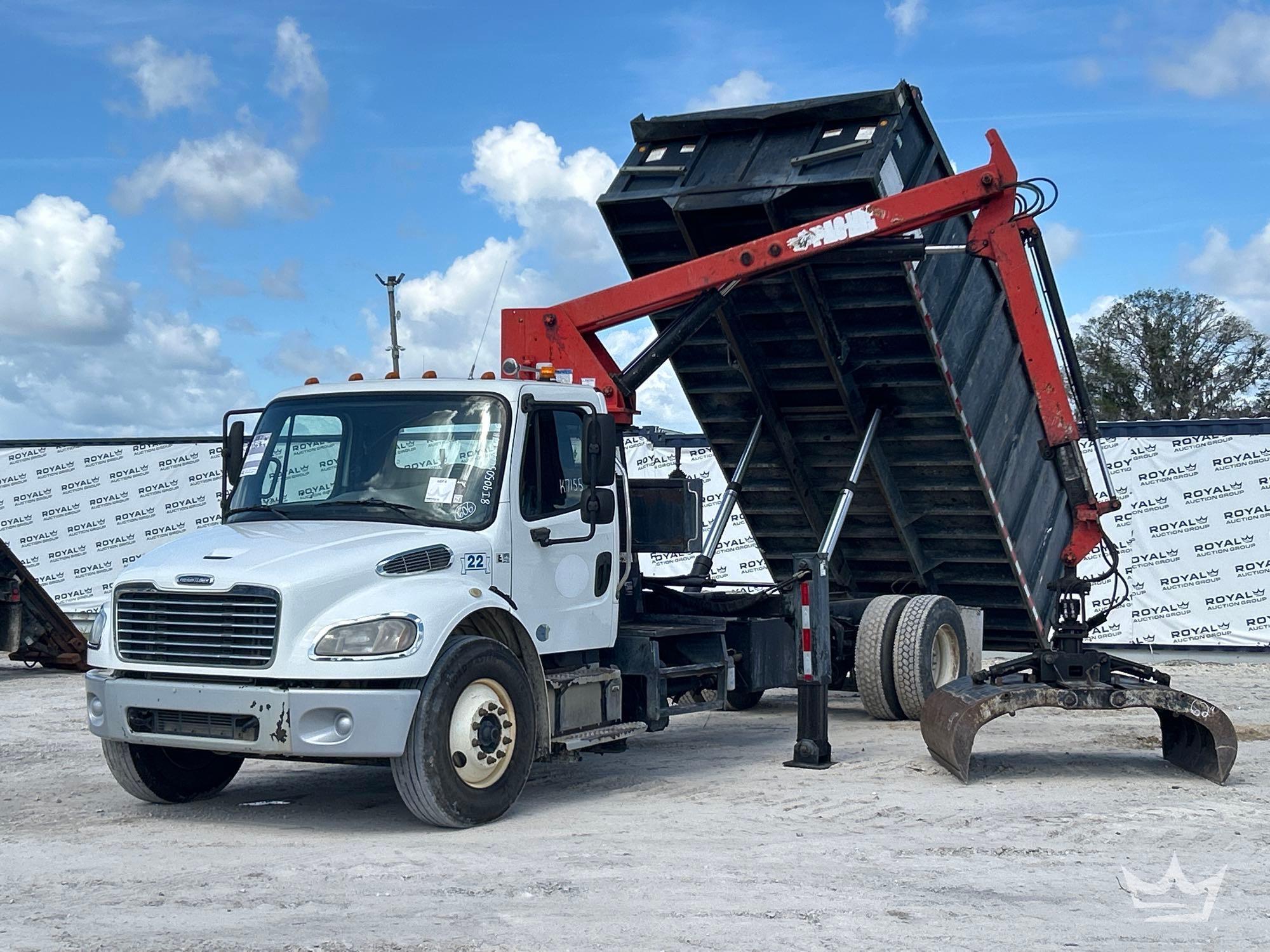 2017 Freightliner M2 106
