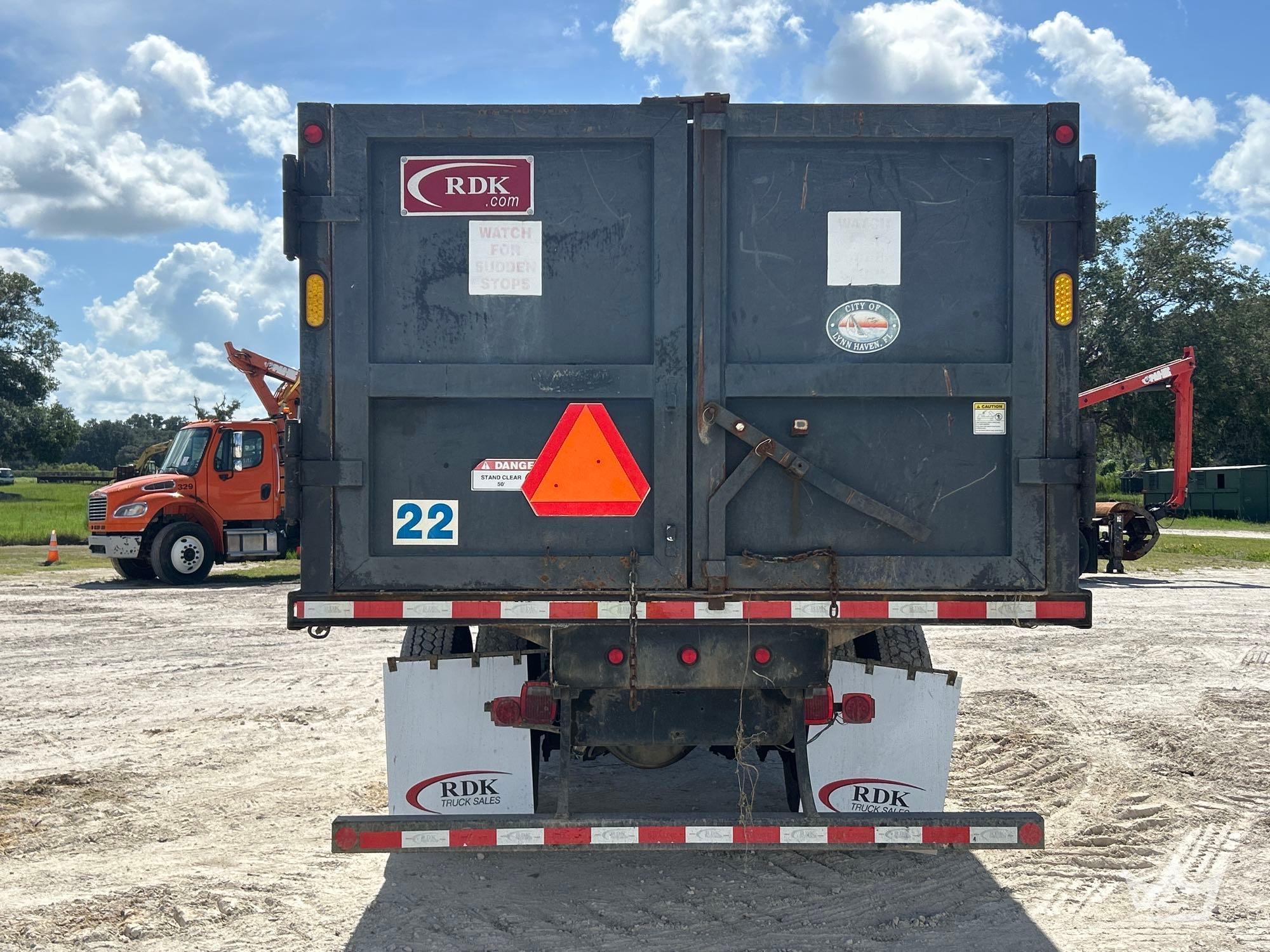 2017 Freightliner M2 106