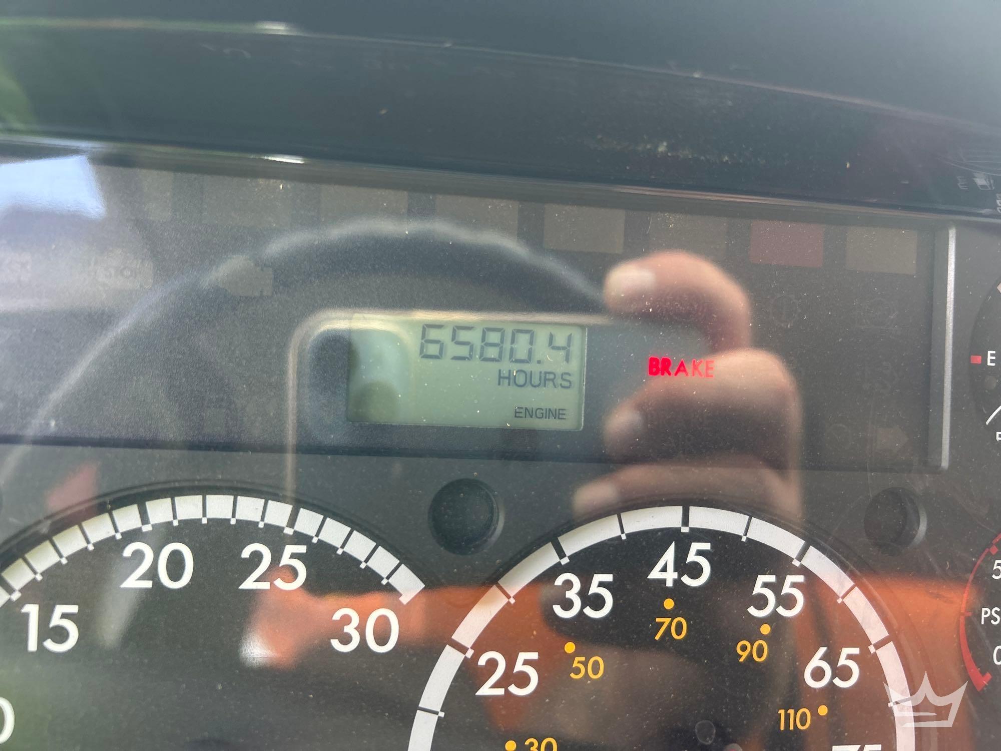 2016 Freightliner M2 106