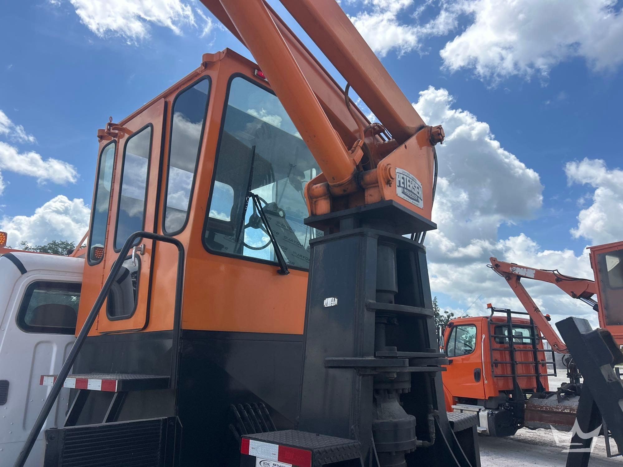 2016 Freightliner M2 106
