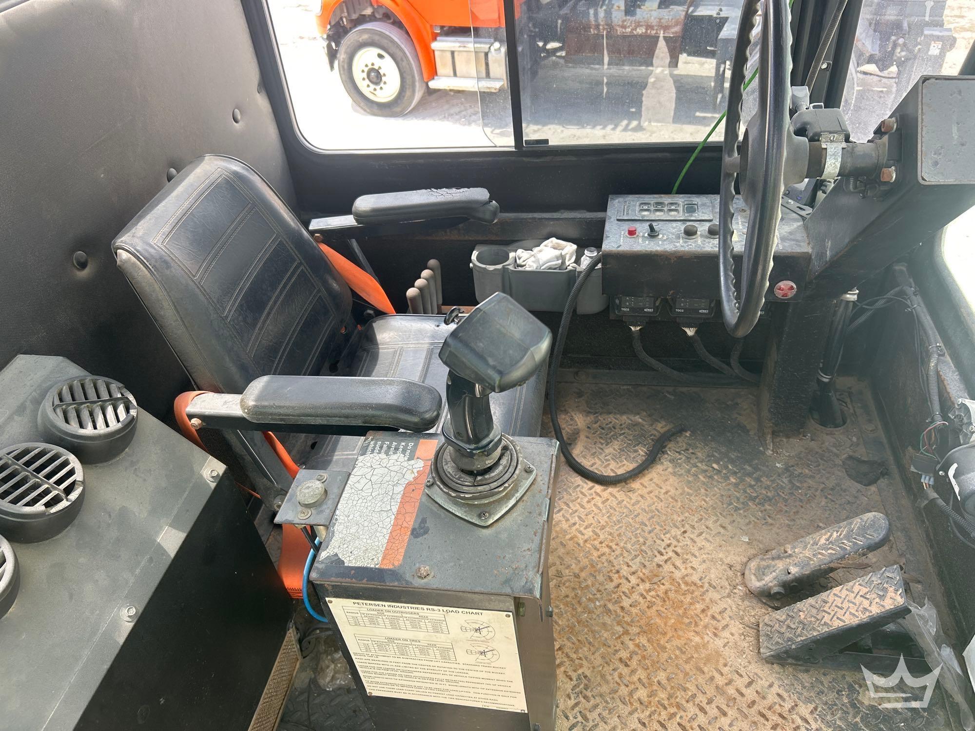 2016 Freightliner M2 106