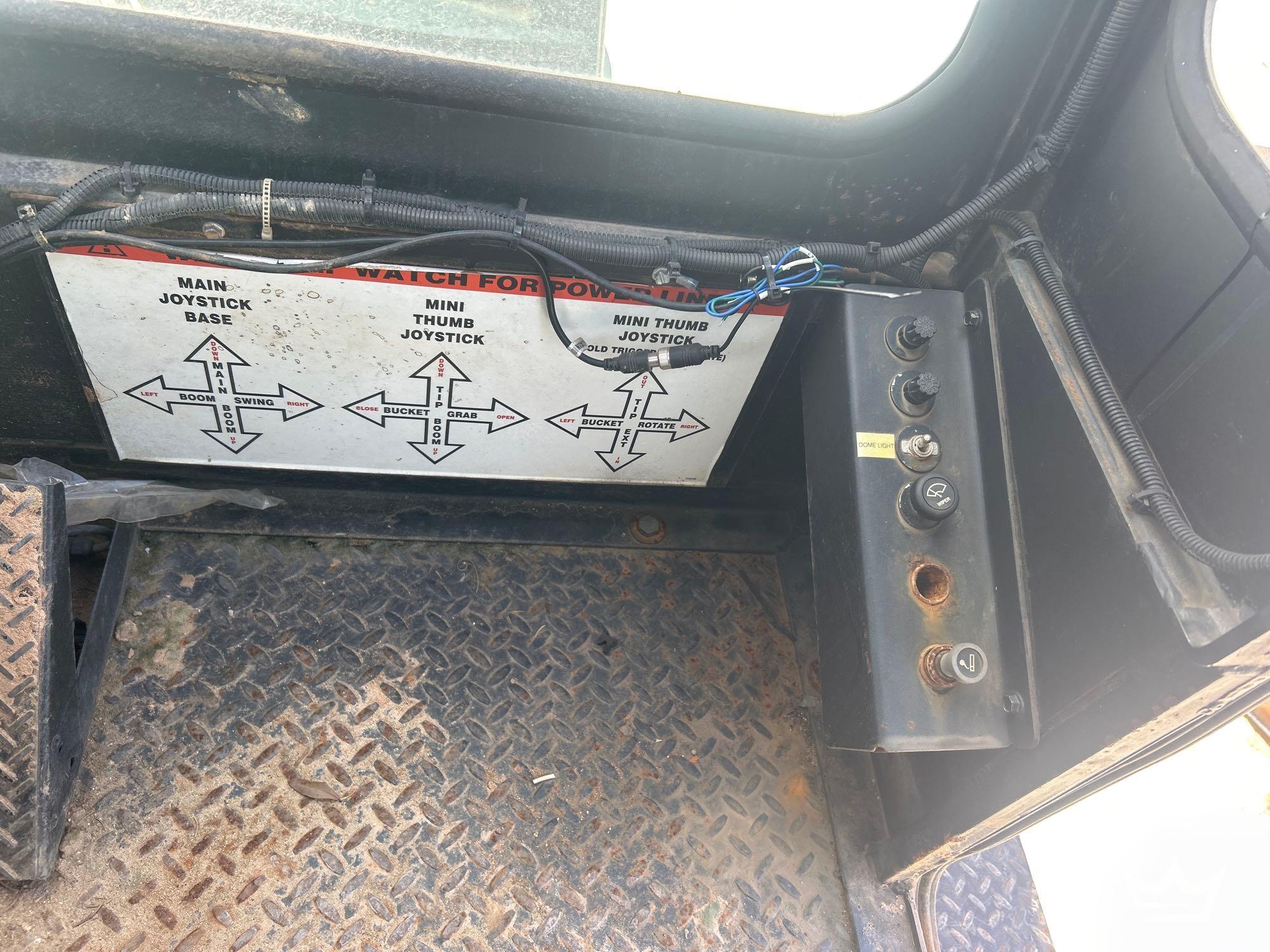 2016 Freightliner M2 106