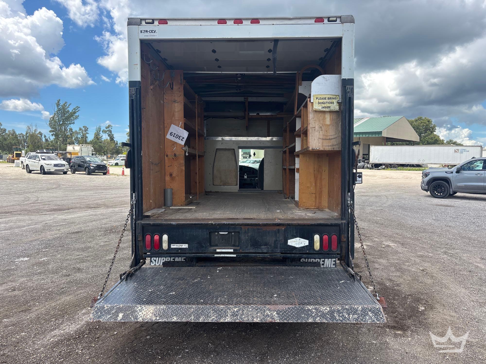 2005 Ford E-250